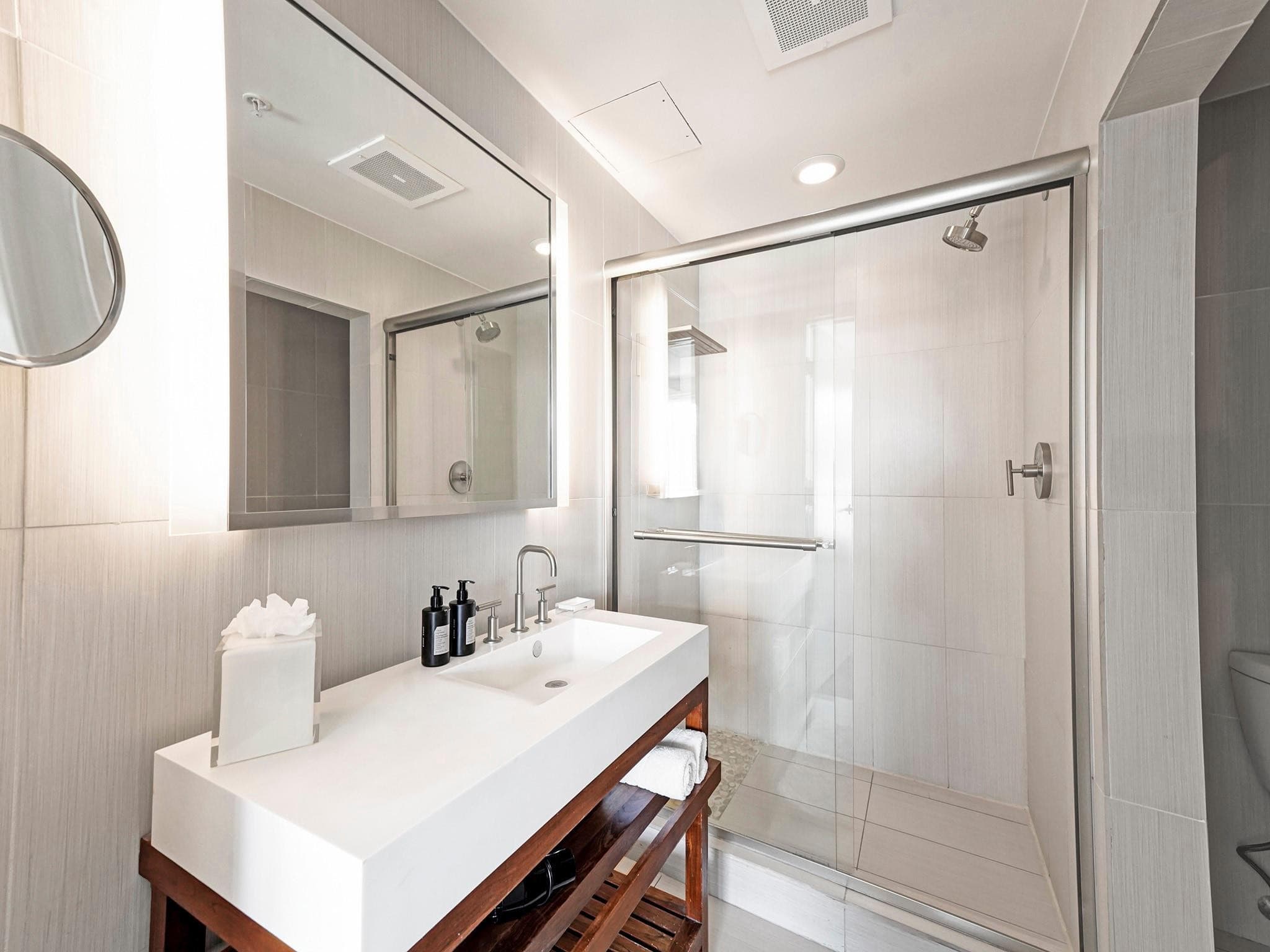 3101 Bayshore Drive 709, Fort Lauderdale, FL 33304 — photo 24 of 39