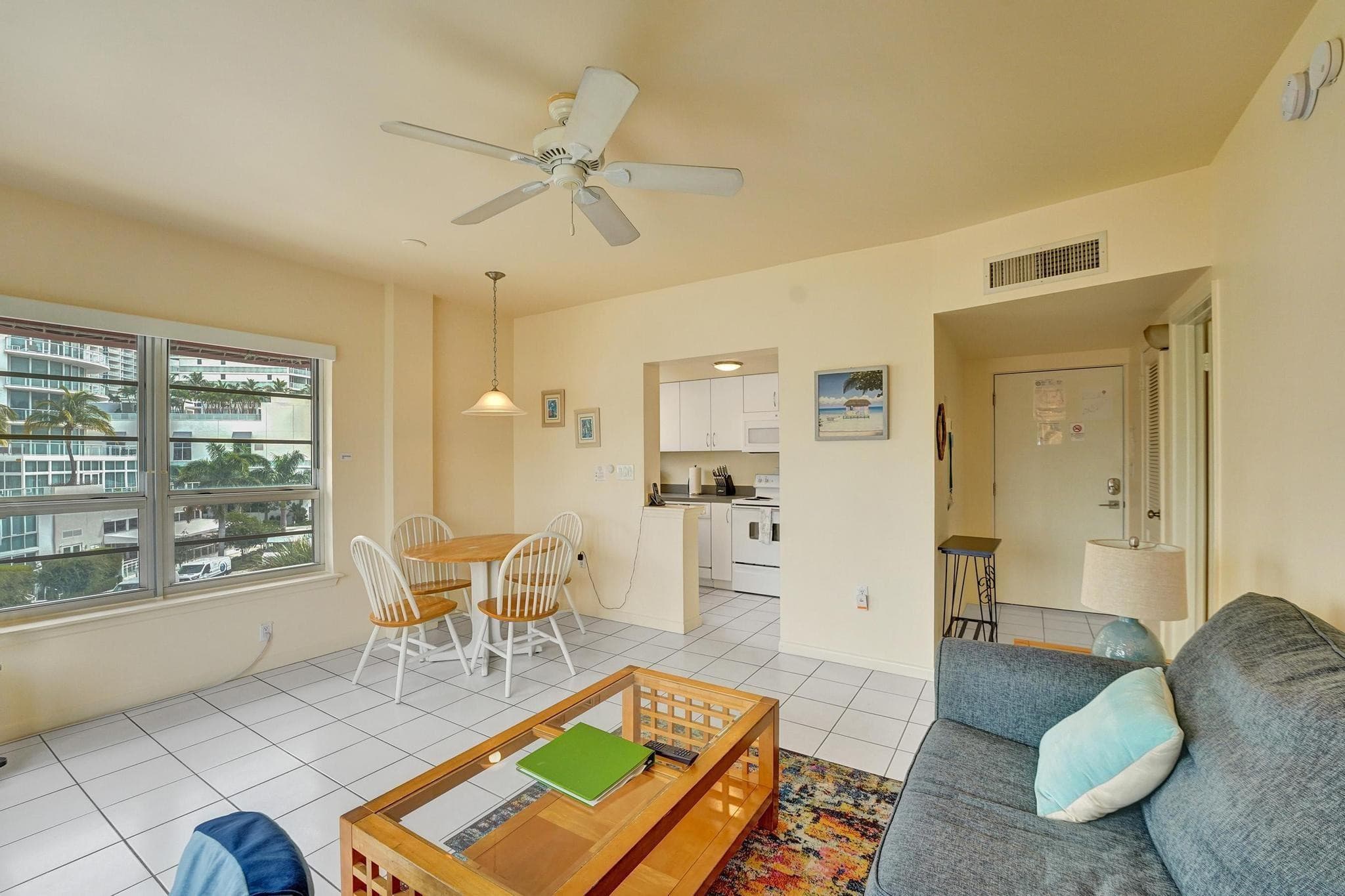 341 N Birch Road 416, Fort Lauderdale, FL 33304 — photo 23 of 49