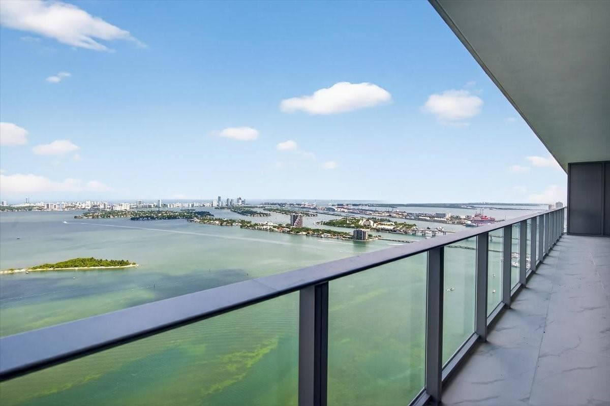 700 NE 24th Street 5202, Miami, FL 33137 — photo 4 of 48
