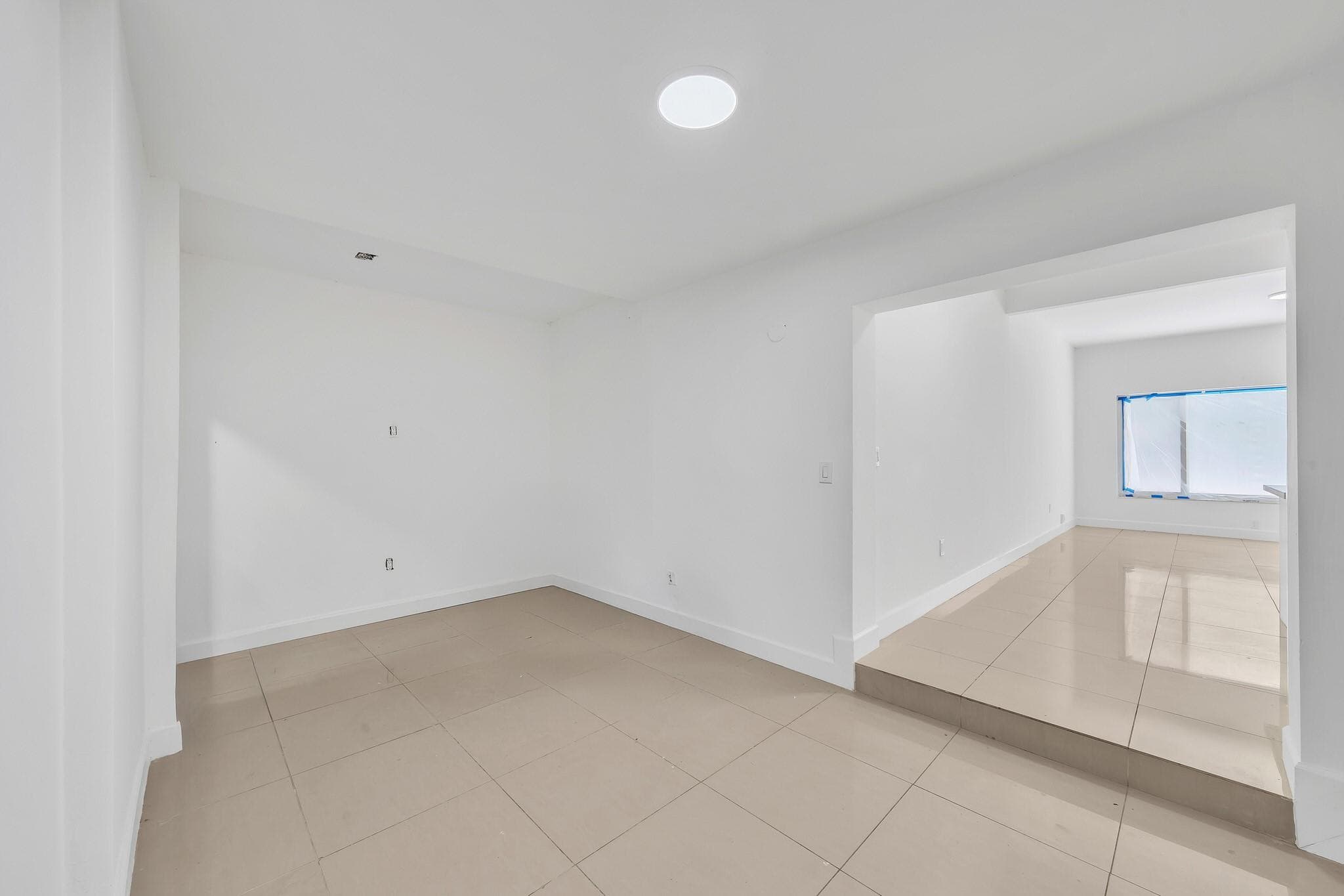 16010 NE 5th Avenue, Miami, FL 33162 — photo 31 of 59