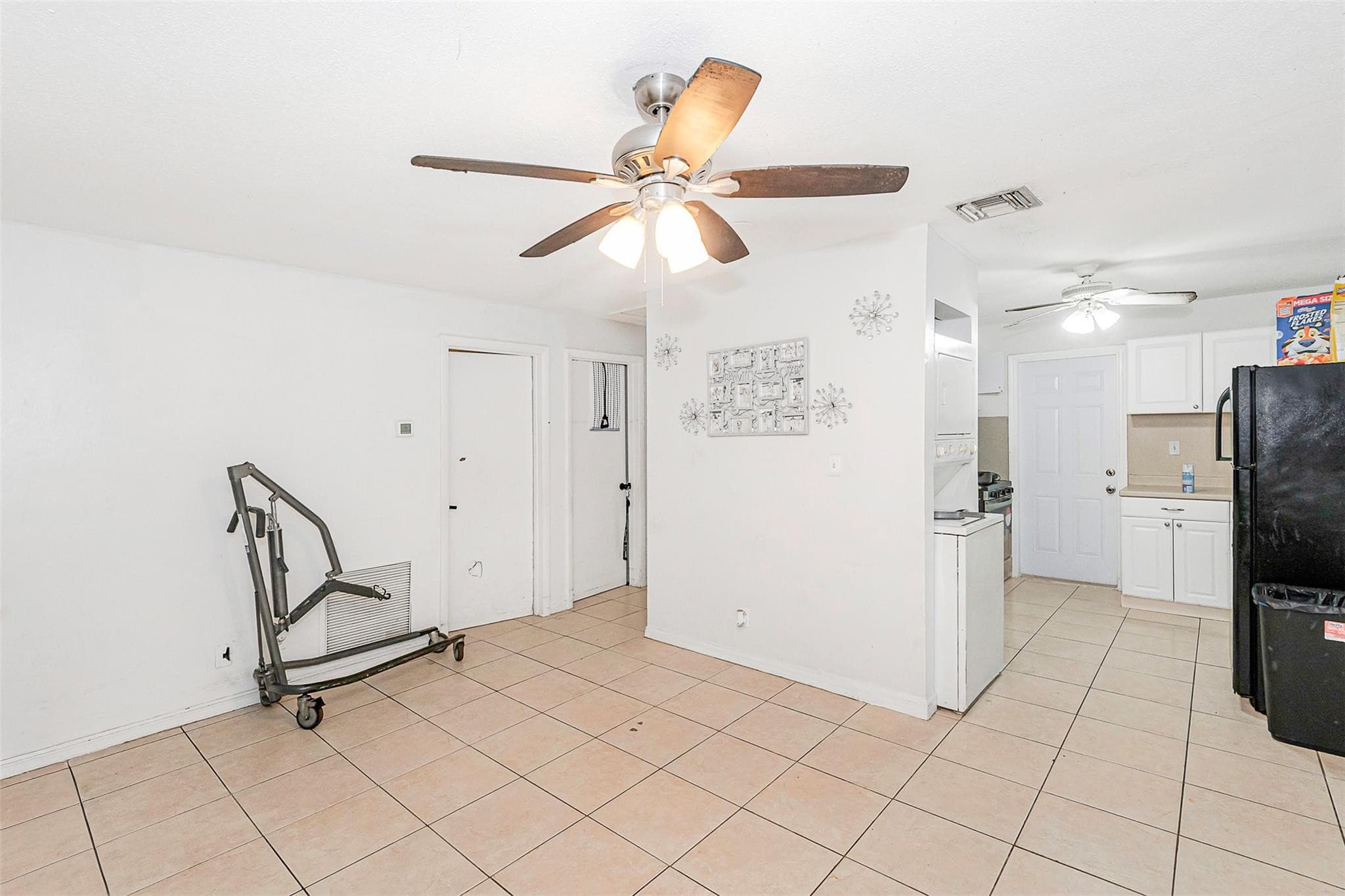 404 NE 4th Street, Pompano Beach, FL 33060 — photo 11 of 46