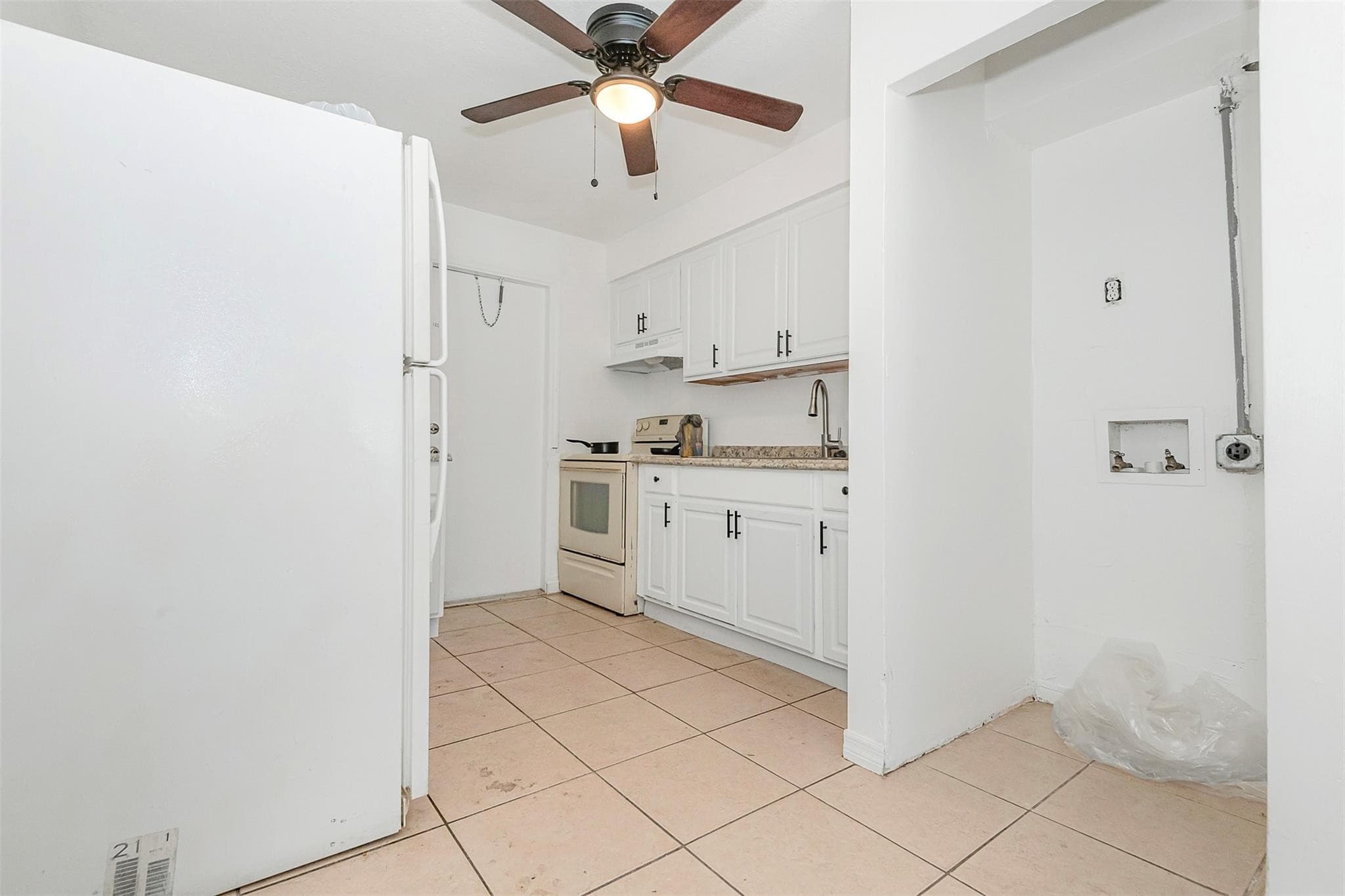 404 NE 4th Street, Pompano Beach, FL 33060 — photo 21 of 46