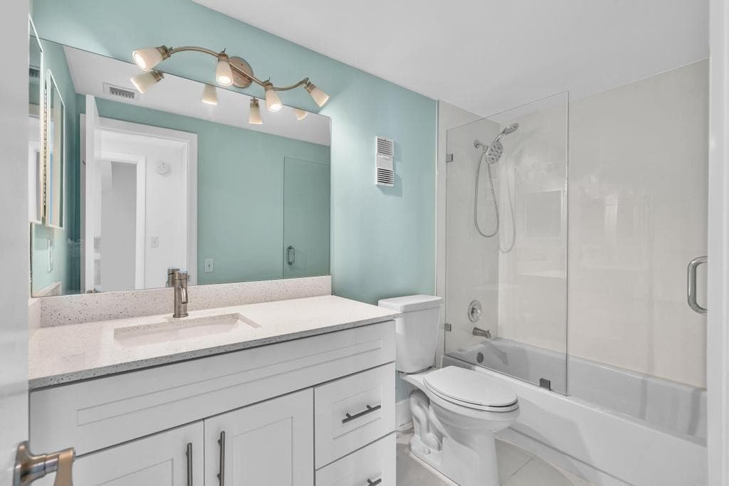 1010 S Ocean Boulevard PH15, Pompano Beach, FL 33062 — photo 21 of 58