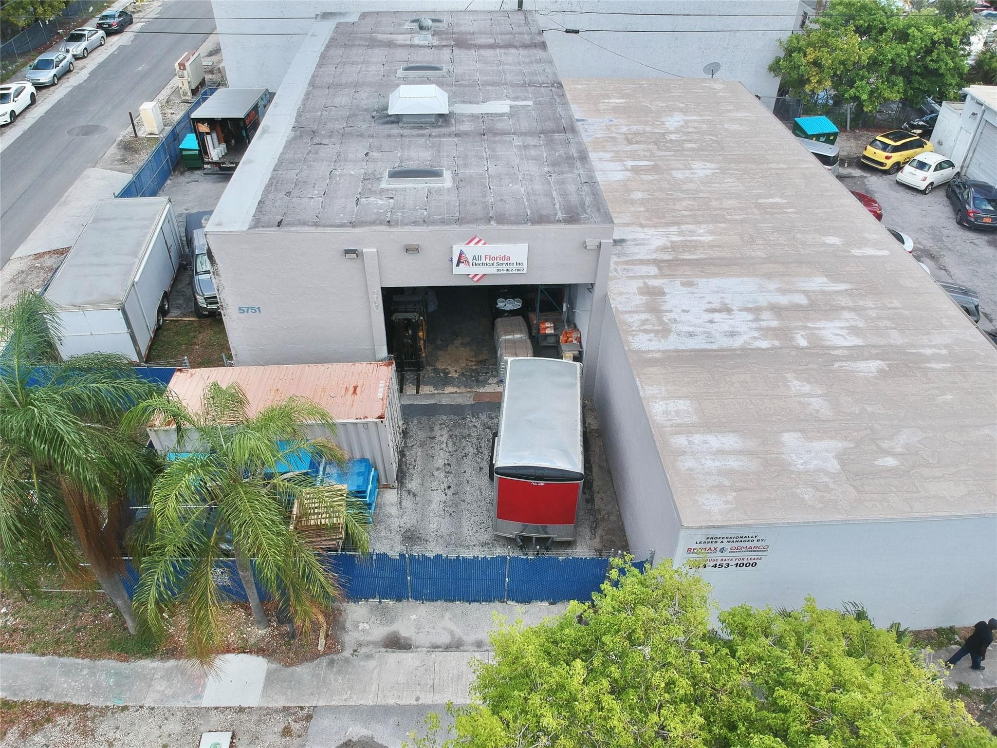 5751 Dawson Street, Hollywood, FL 33023 — photo 4 of 28