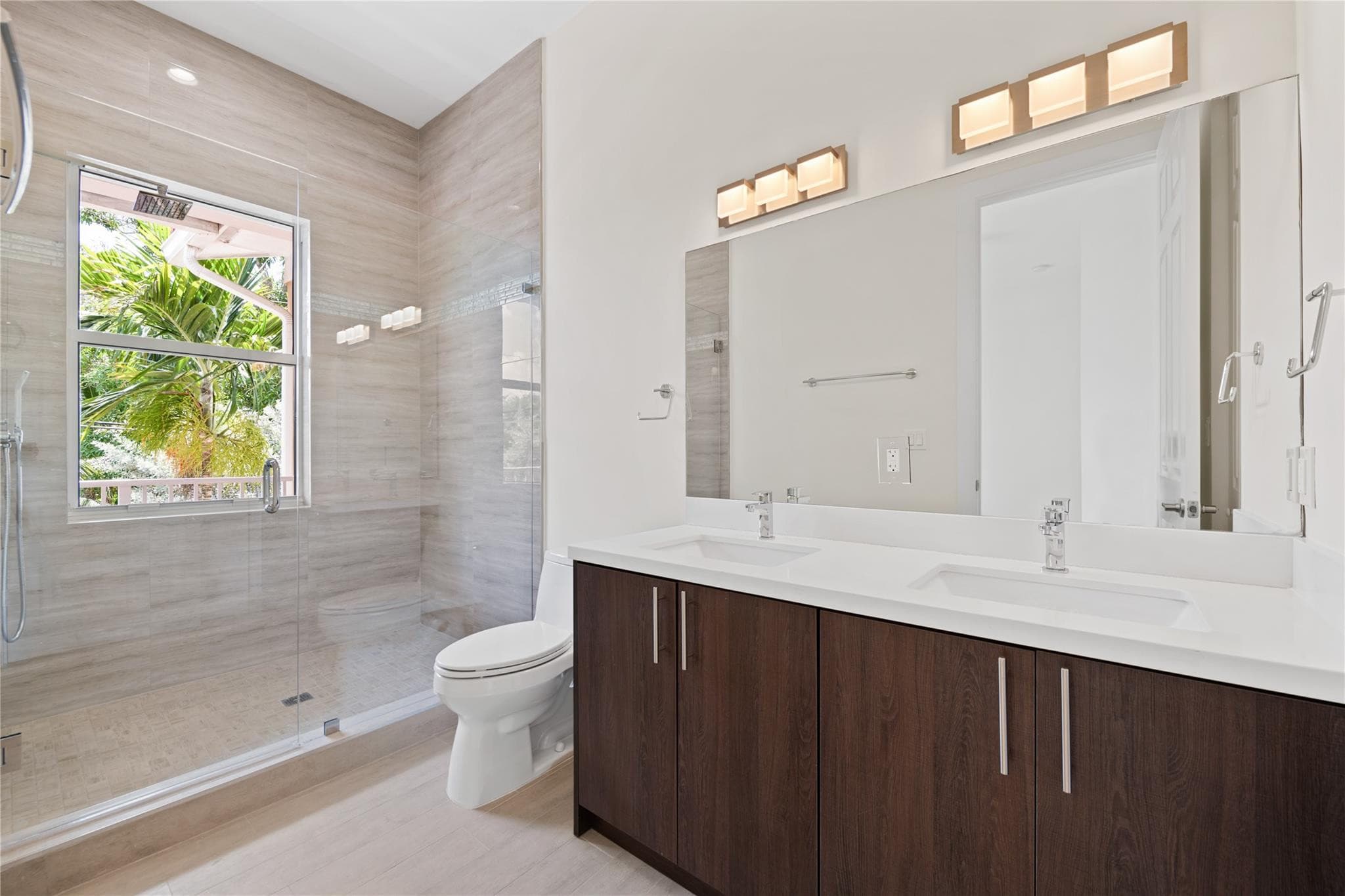 1430 SW 4th Avenue 1430, Fort Lauderdale, FL 33315 — photo 7 of 32