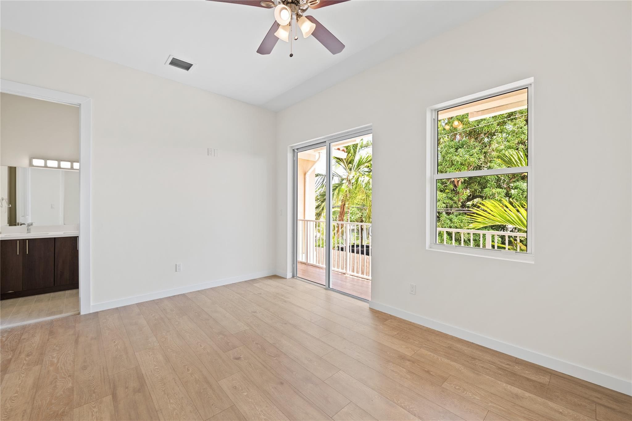1434 SW 4th Avenue 1434, Fort Lauderdale, FL 33315 — photo 5 of 32
