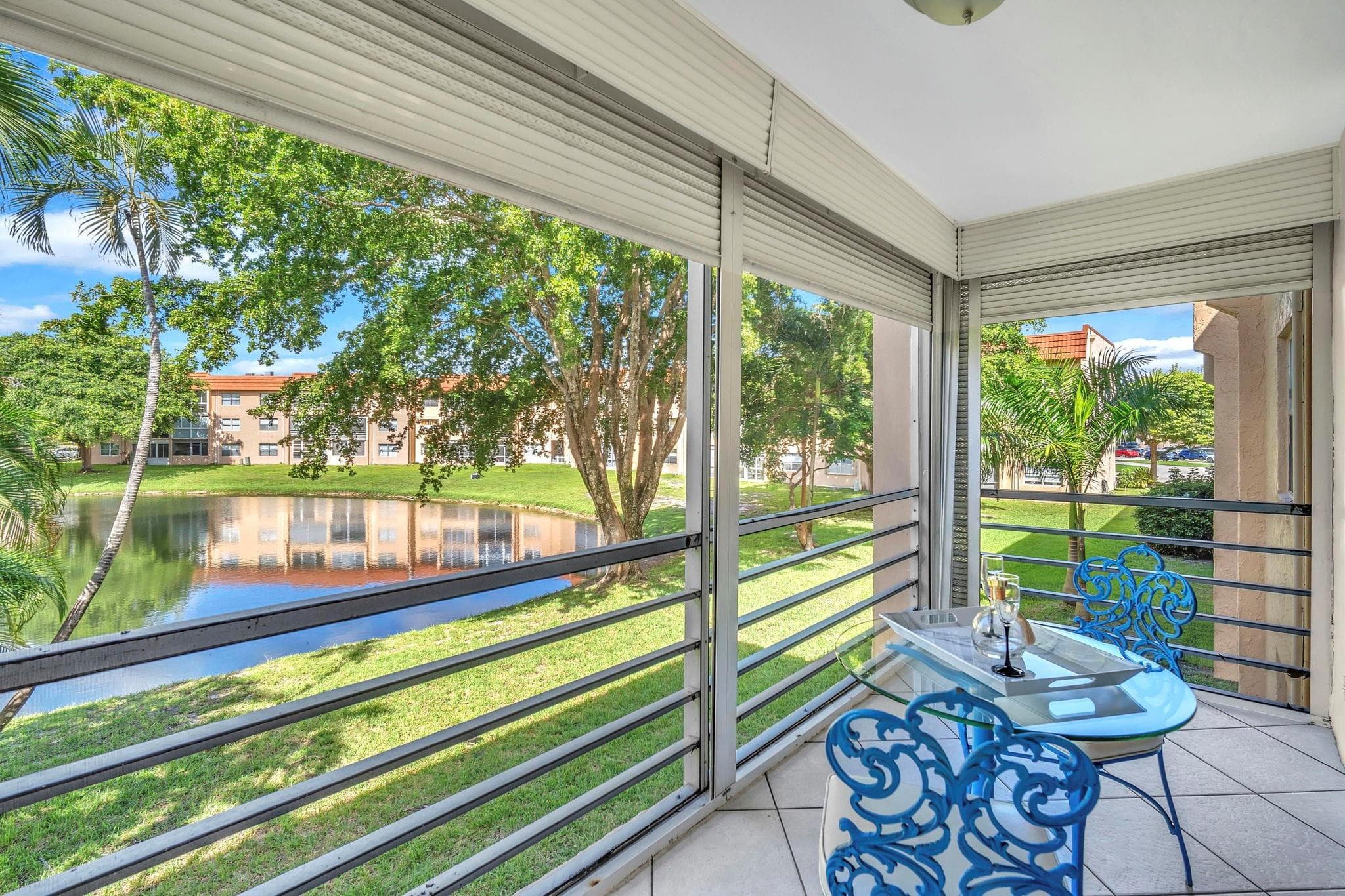 9301 Sunrise Lakes Boulevard 207, Sunrise, FL 33322 — photo 5 of 43