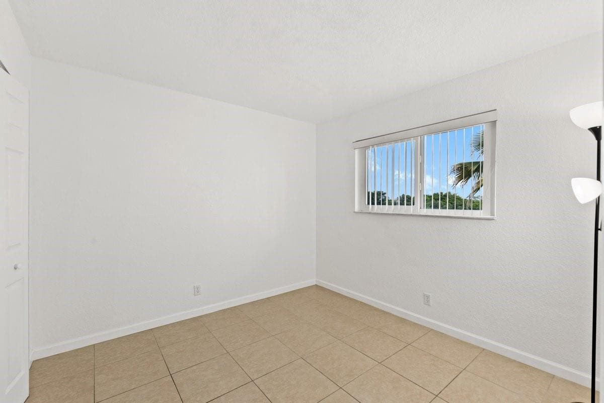 2106 S Cypress Bend Drive 506, Pompano Beach, FL 33069 — photo 19 of 32