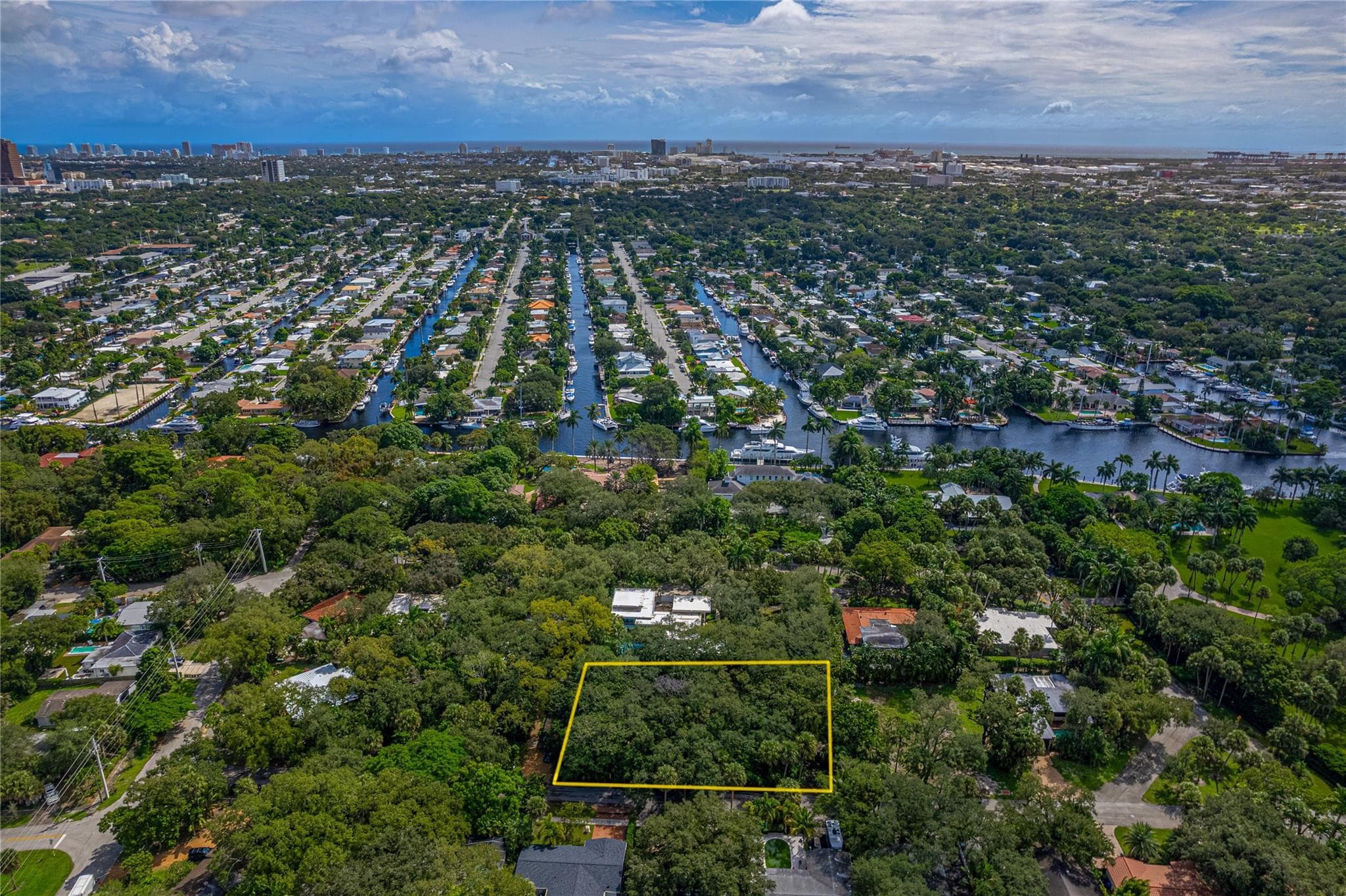 Unimproved Land in Fort Lauderdale — photo 1 of 10