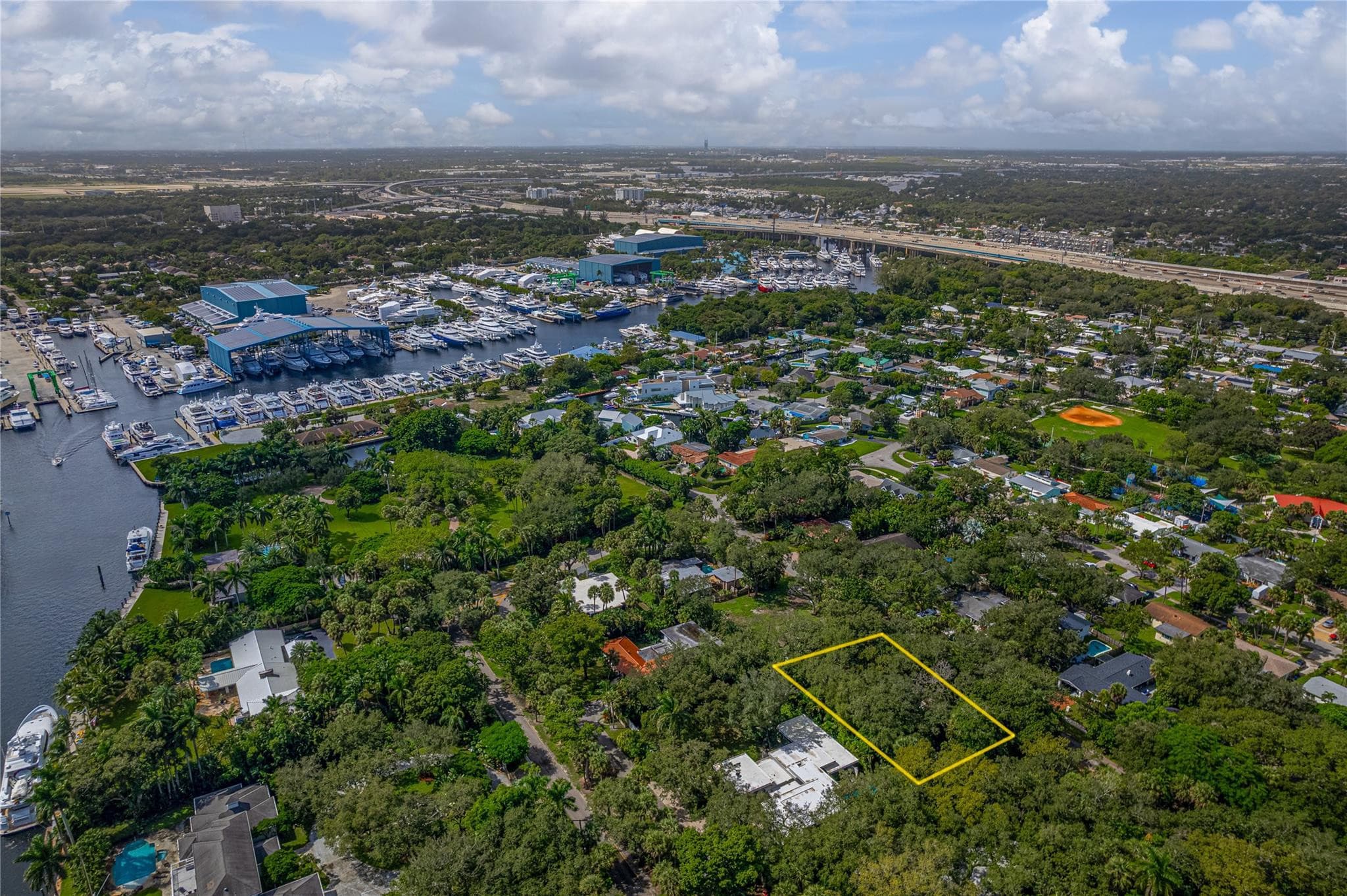 Unimproved Land in Fort Lauderdale — photo 5 of 10