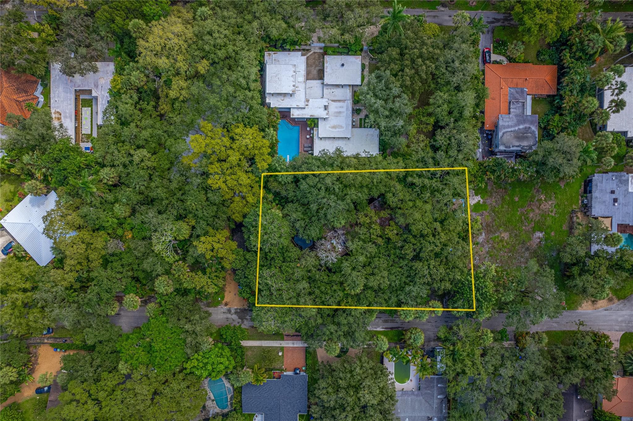 Unimproved Land in Fort Lauderdale — photo 10 of 10
