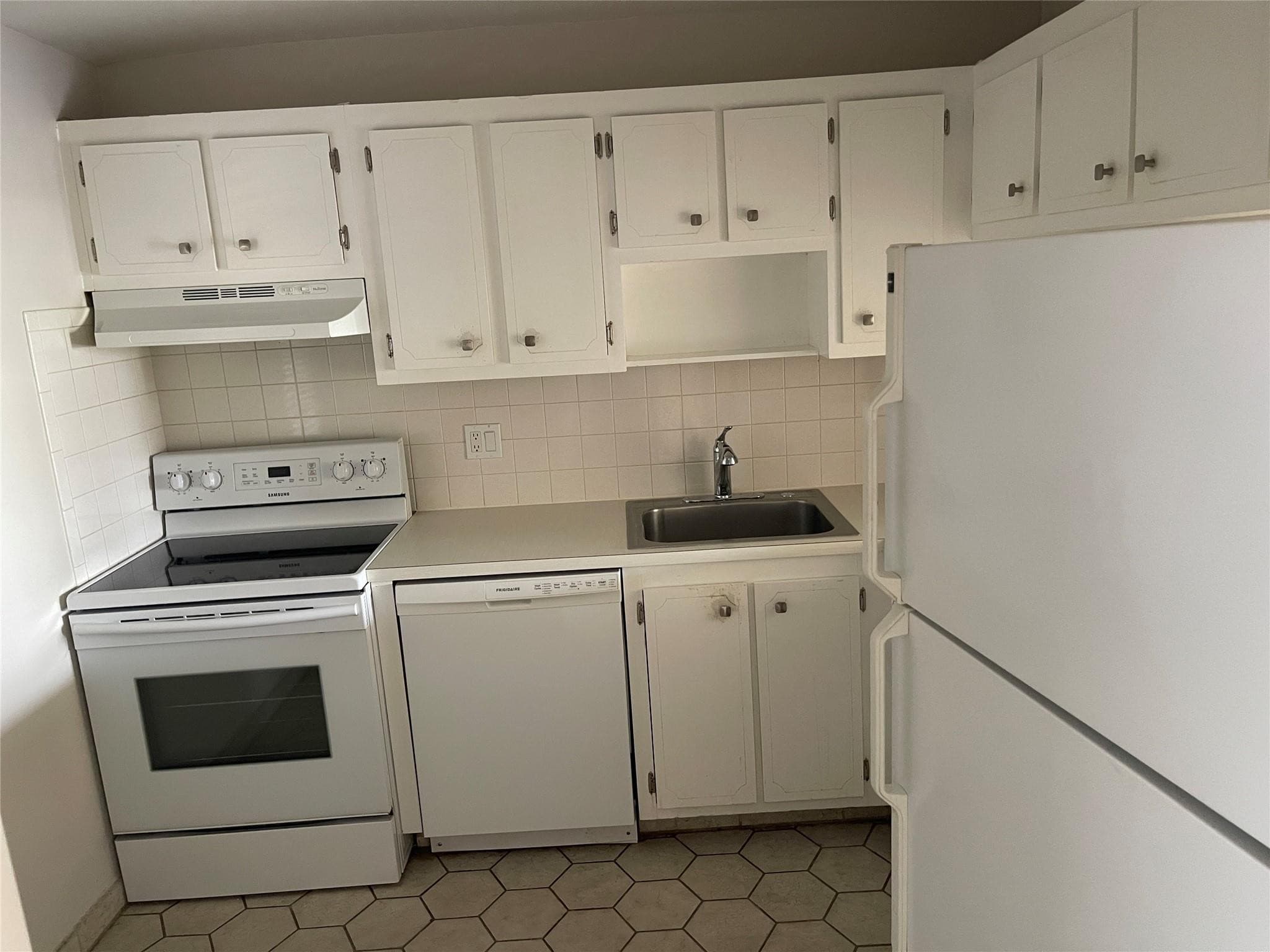 1005 Country Club Drive 205, Margate, FL 33063 — photo 1 of 57