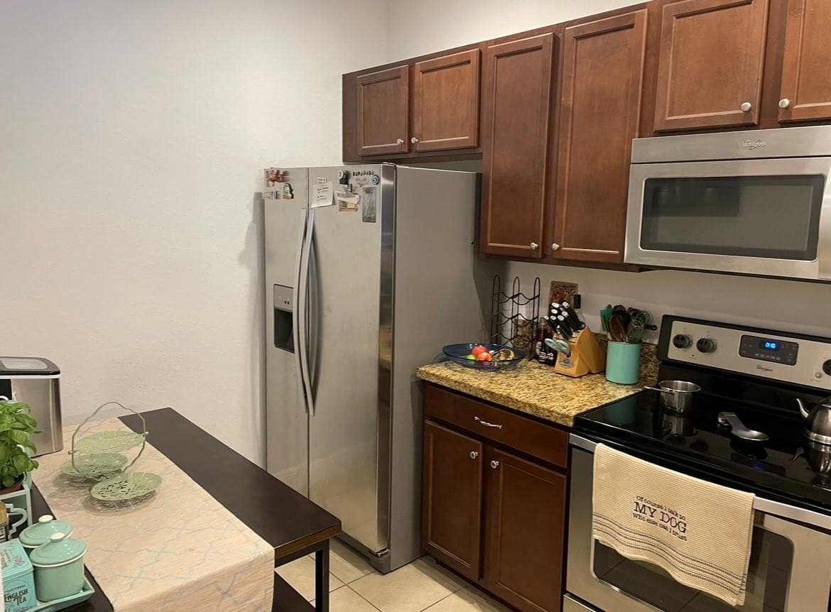 817 SW 147th Avenue 817, Pembroke Pines, FL 33027 — photo 14 of 38