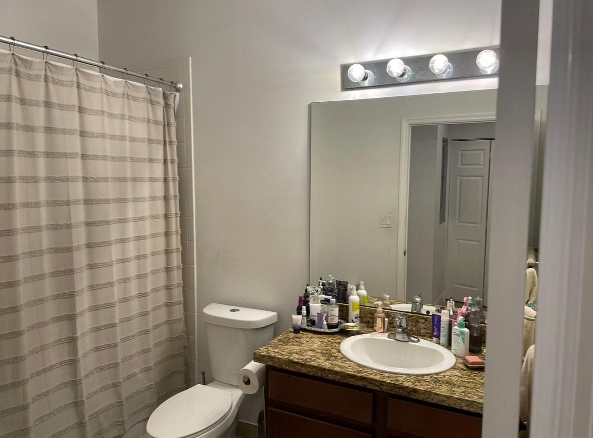 817 SW 147th Avenue 817, Pembroke Pines, FL 33027 — photo 17 of 38