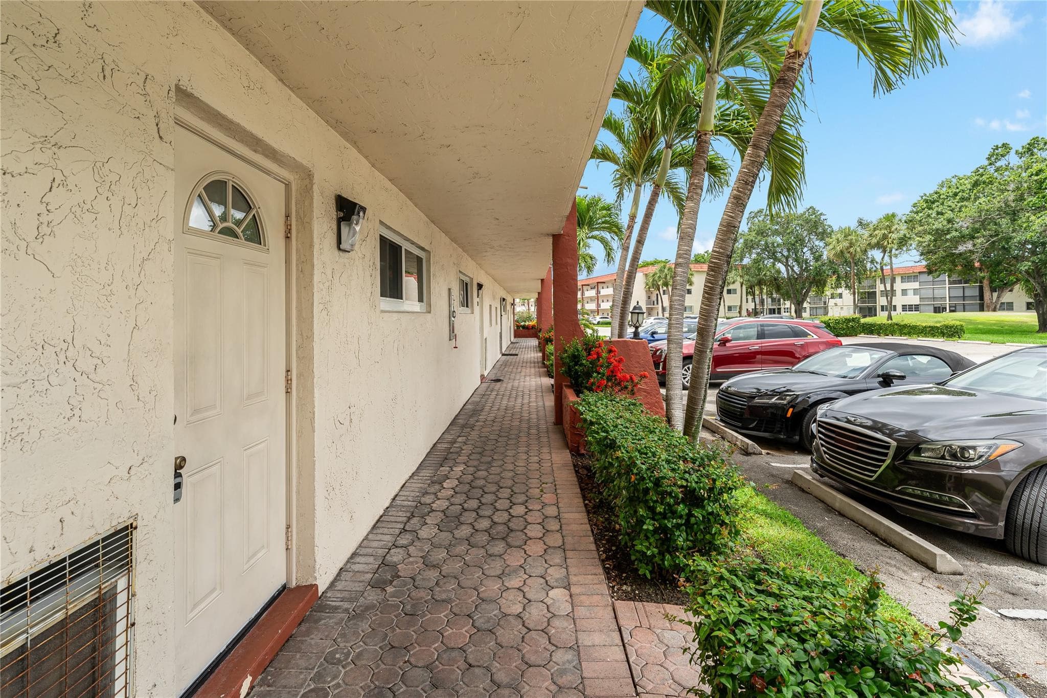411 S Hollybrook Drive 109, Pembroke Pines, FL 33025 — photo 24 of 61