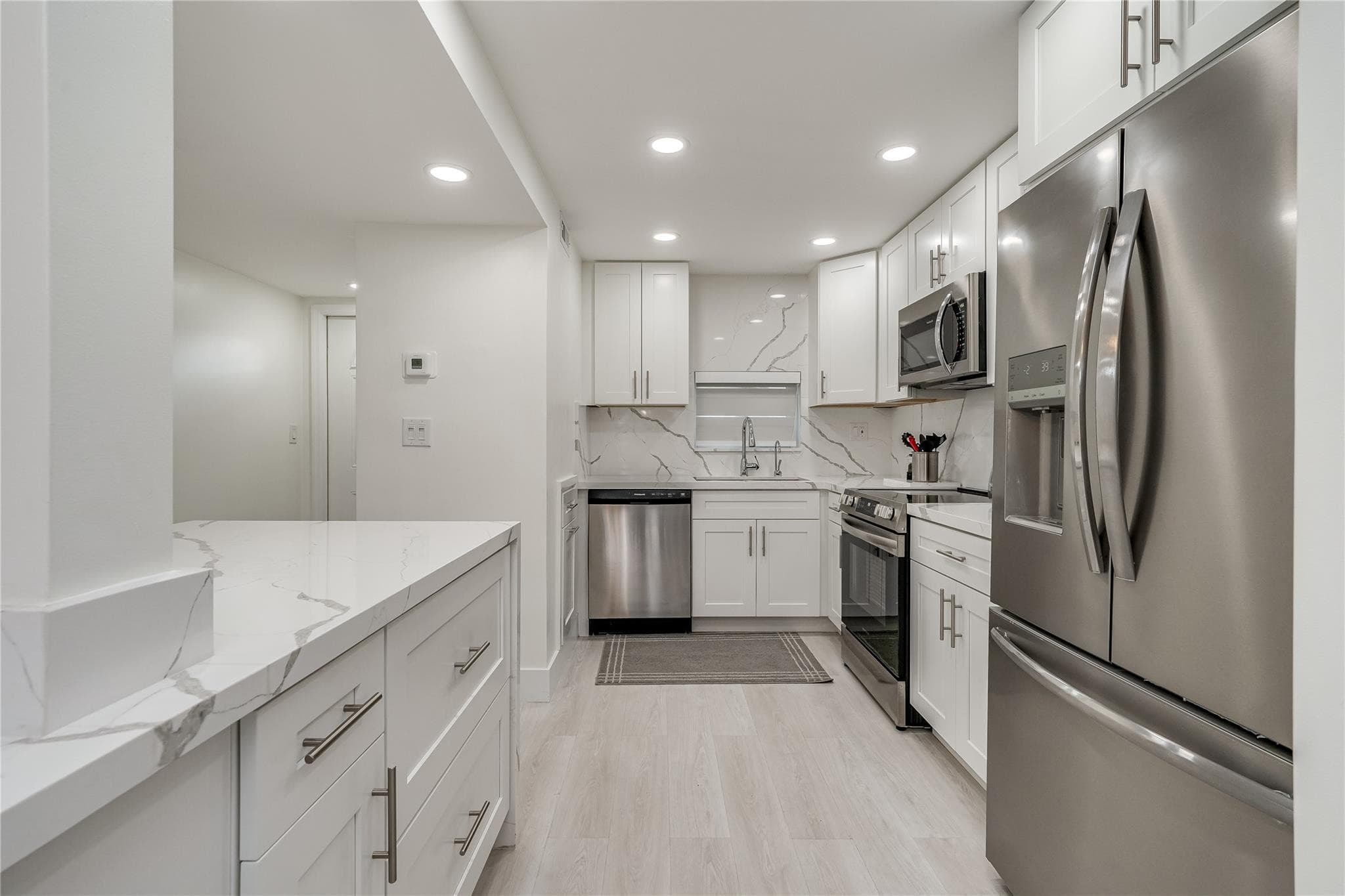 411 S Hollybrook Drive 109, Pembroke Pines, FL 33025 — photo 1 of 61
