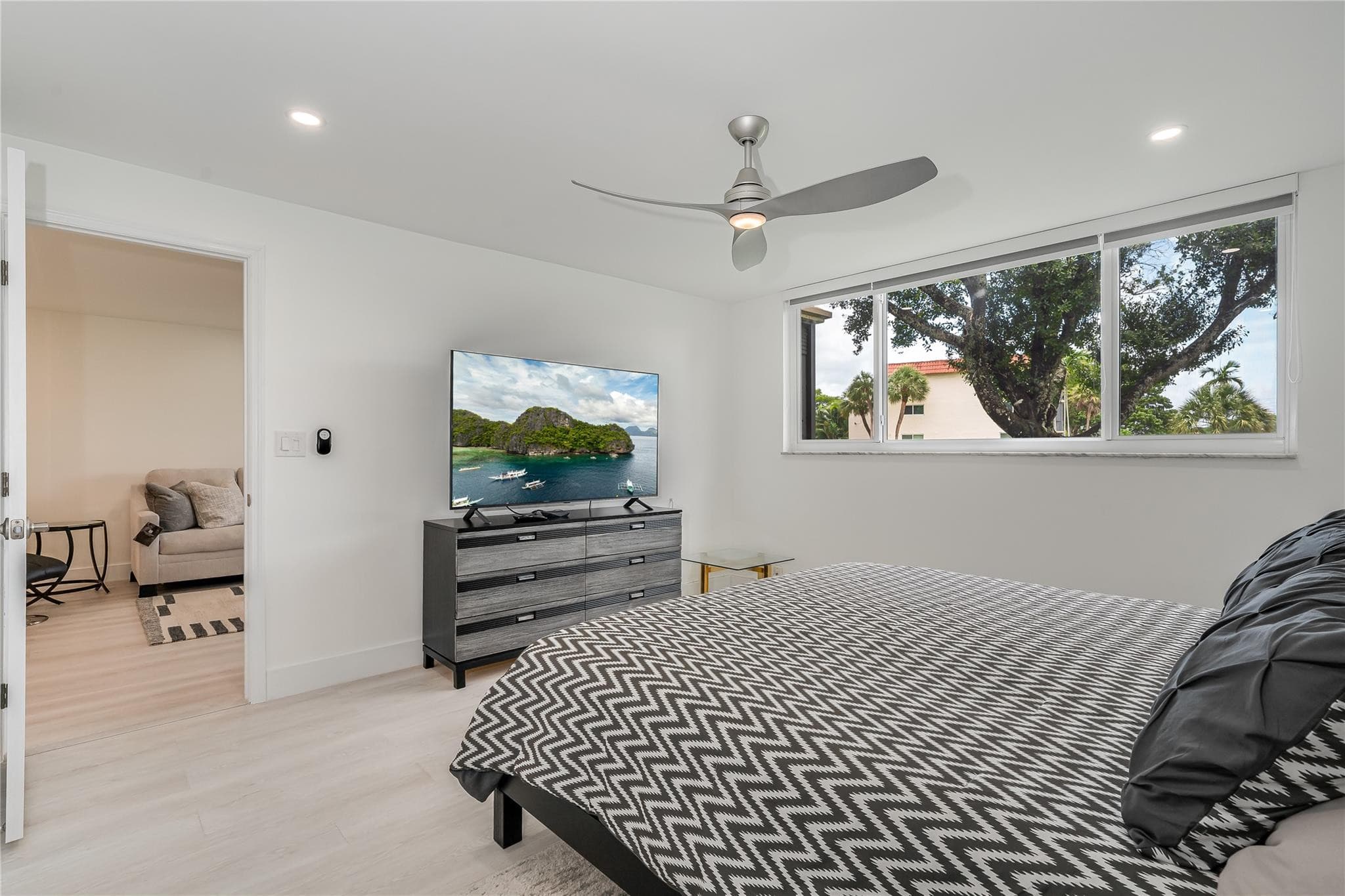 411 S Hollybrook Drive 109, Pembroke Pines, FL 33025 — photo 13 of 61
