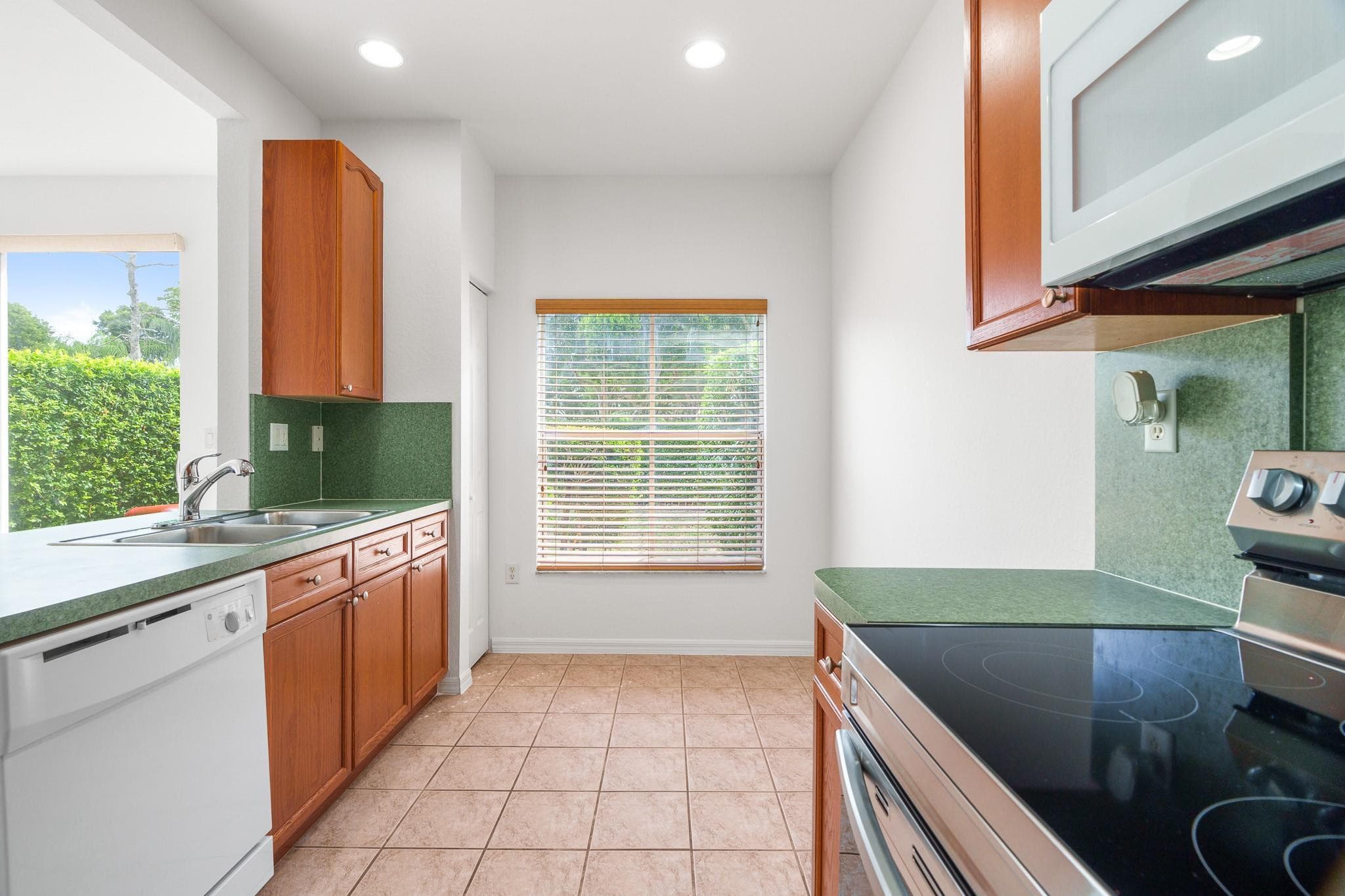 3210 Merrick Terrace 1503, Margate, FL 33063 — photo 6 of 24