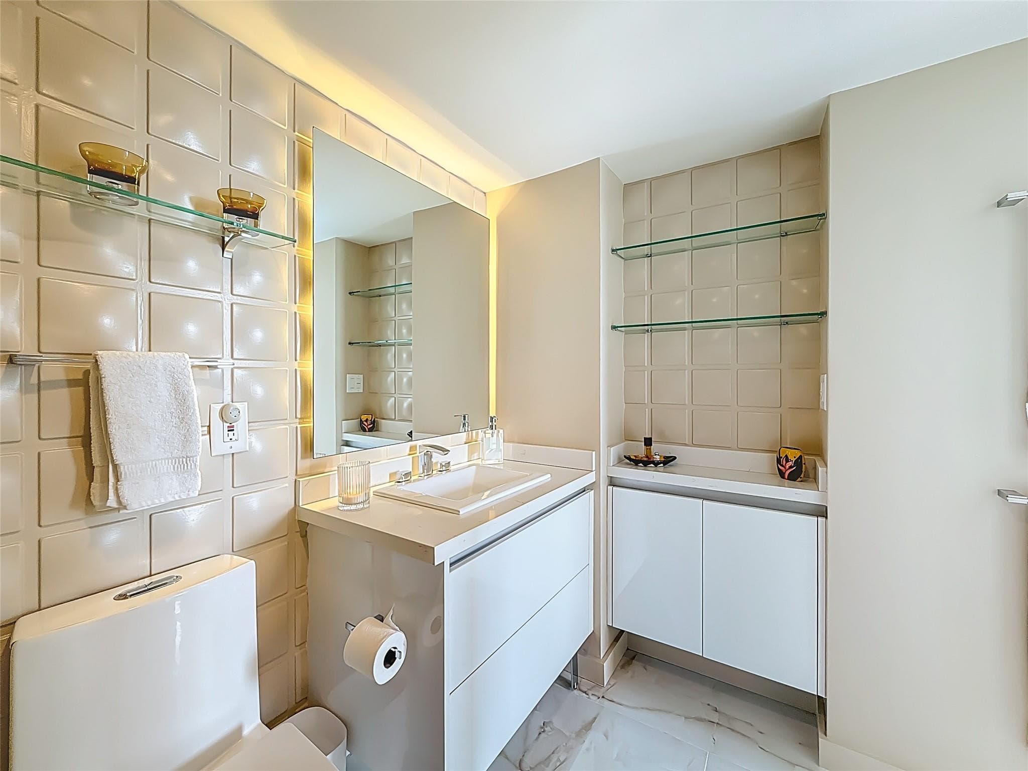 3625 N Country Club Drive 1204, Aventura, FL 33180 — photo 21 of 53