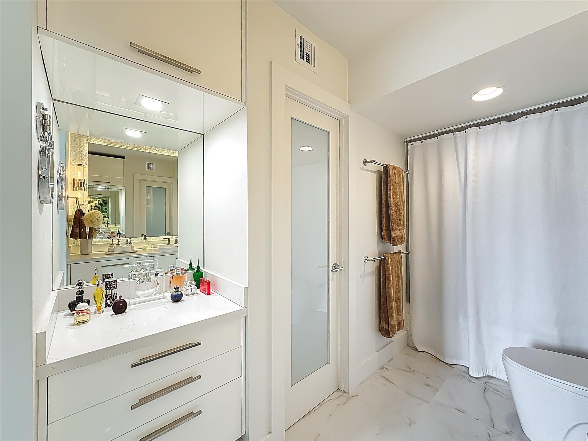3625 N Country Club Drive 1204, Aventura, FL 33180 — photo 41 of 53