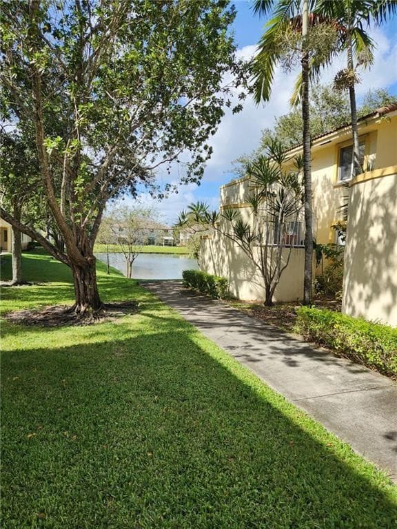 4775 SW 62nd Avenue 102, Davie, FL 33314 — photo 3 of 6