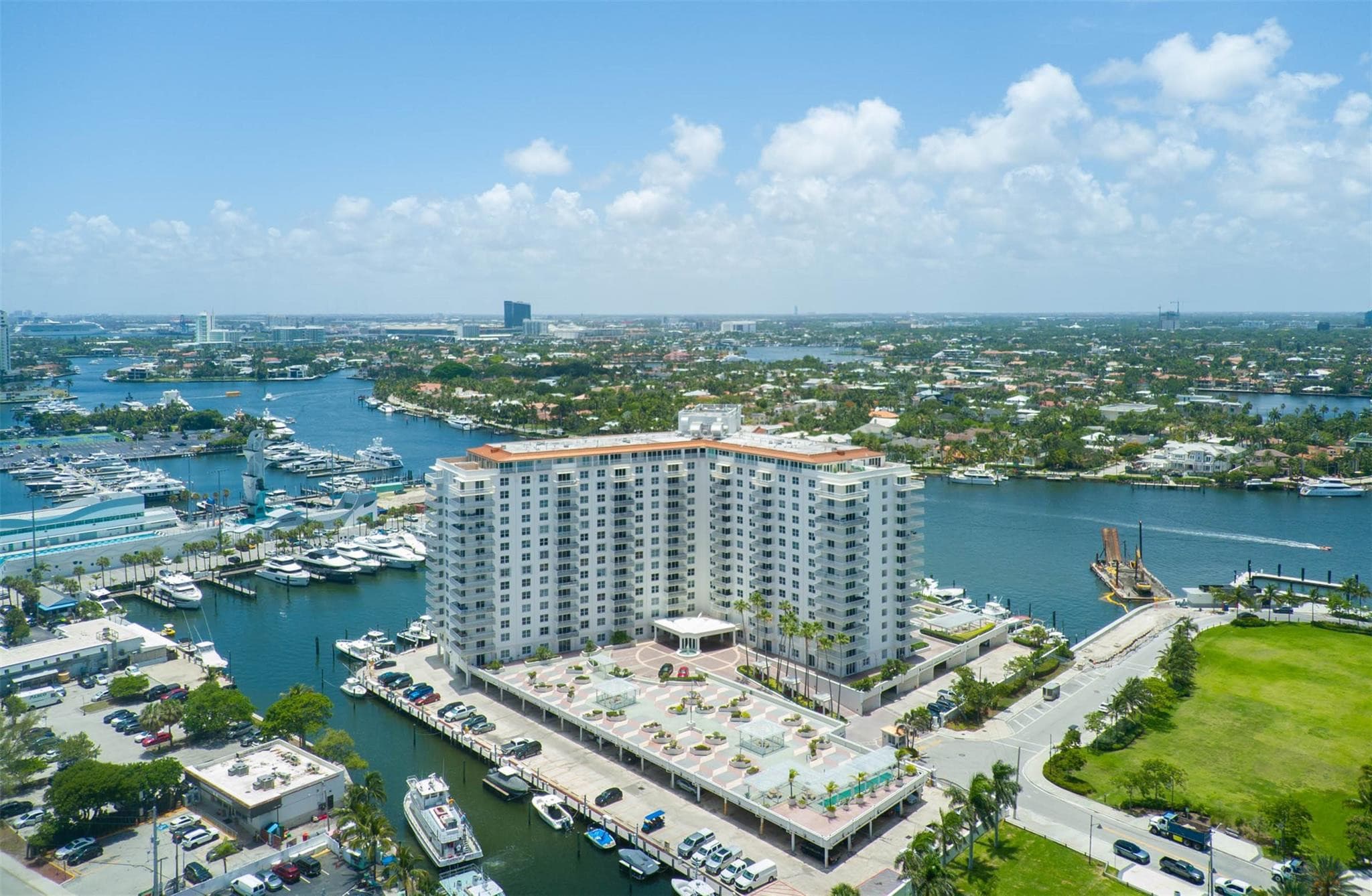 1 Las Olas Circle 1501, Fort Lauderdale, FL 33316 — photo 9 of 68