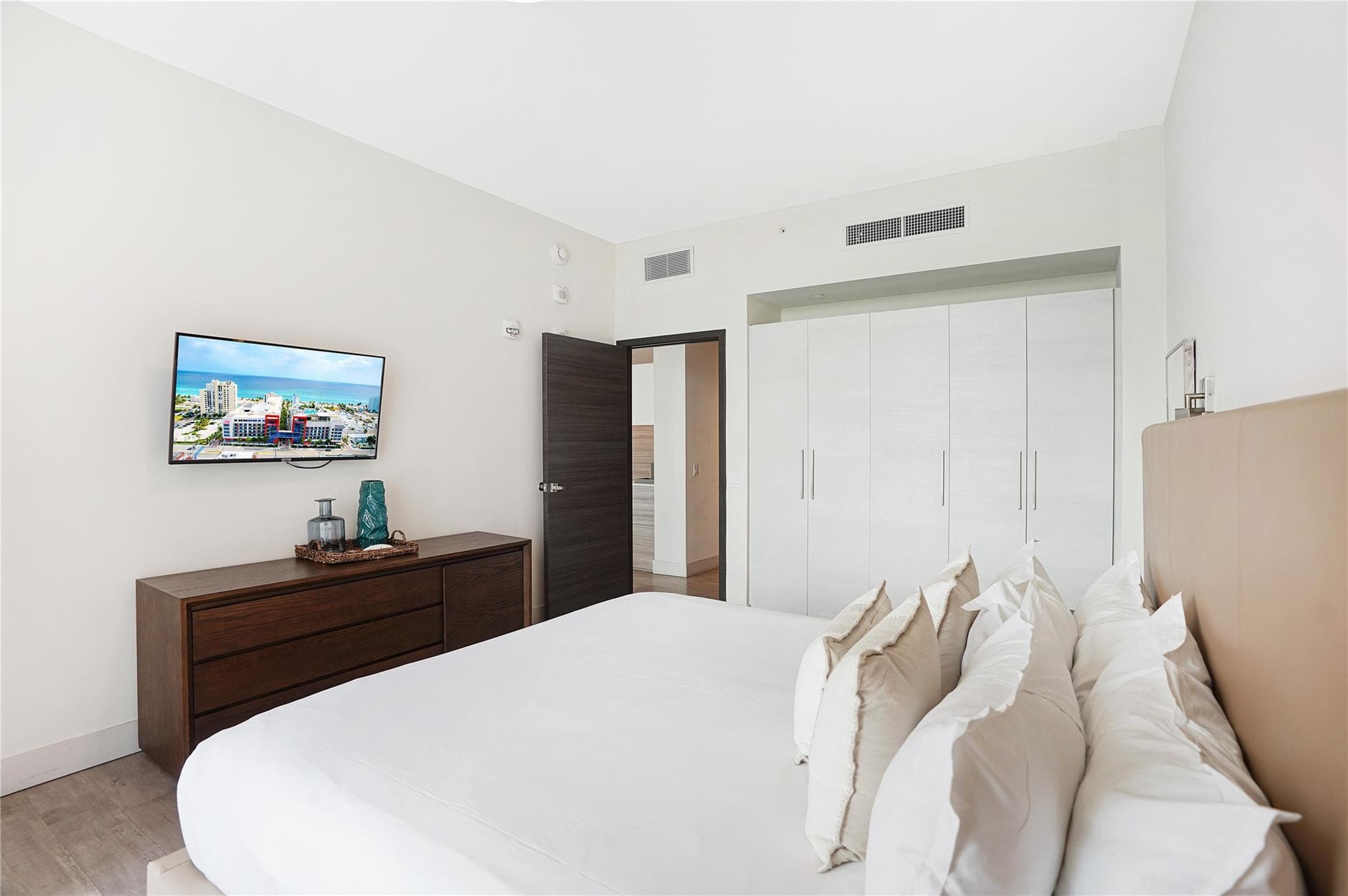 777 N Ocean Drive S332, Hollywood, FL 33019 — photo 14 of 50