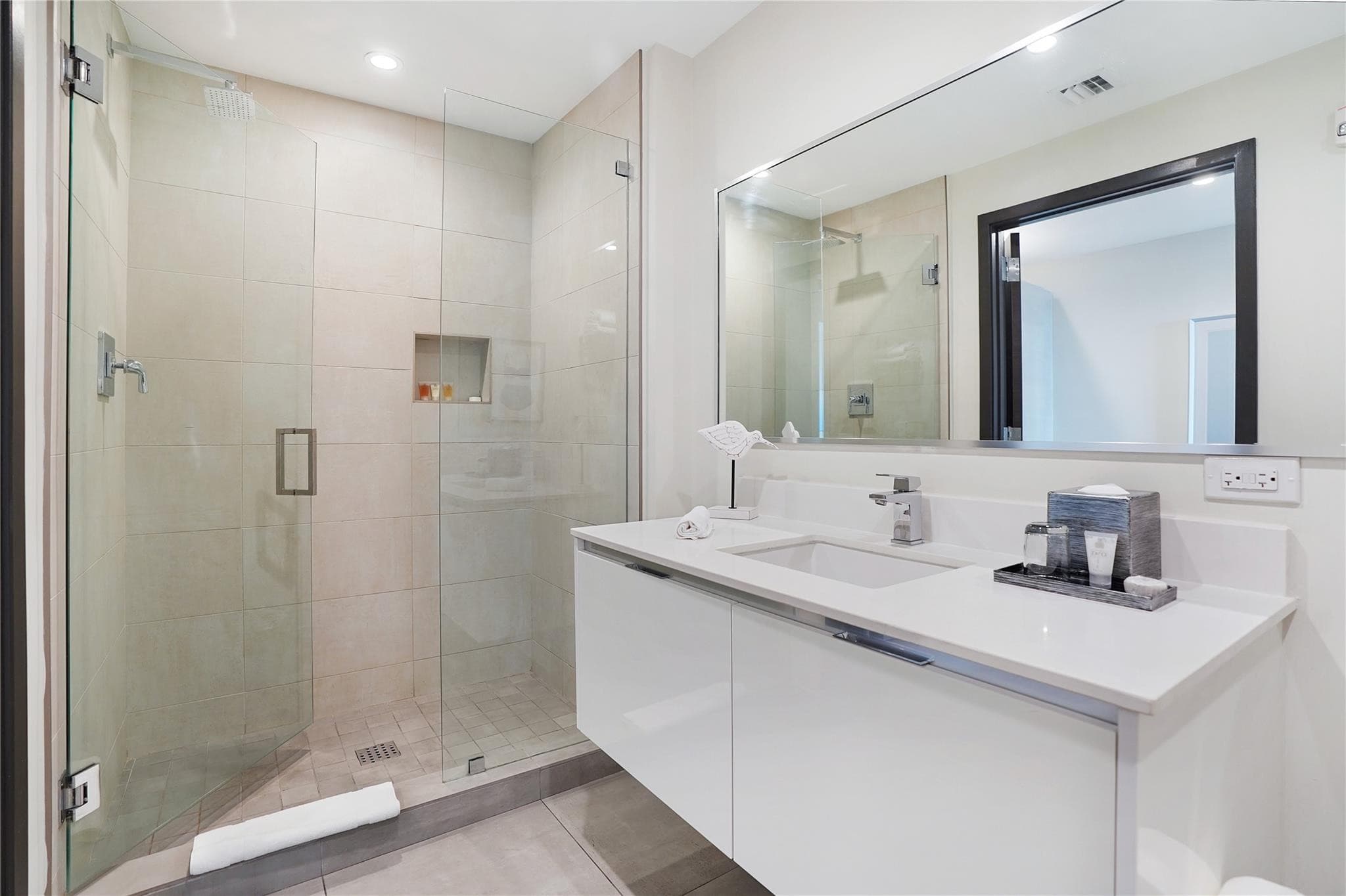 777 N Ocean Drive S332, Hollywood, FL 33019 — photo 18 of 50