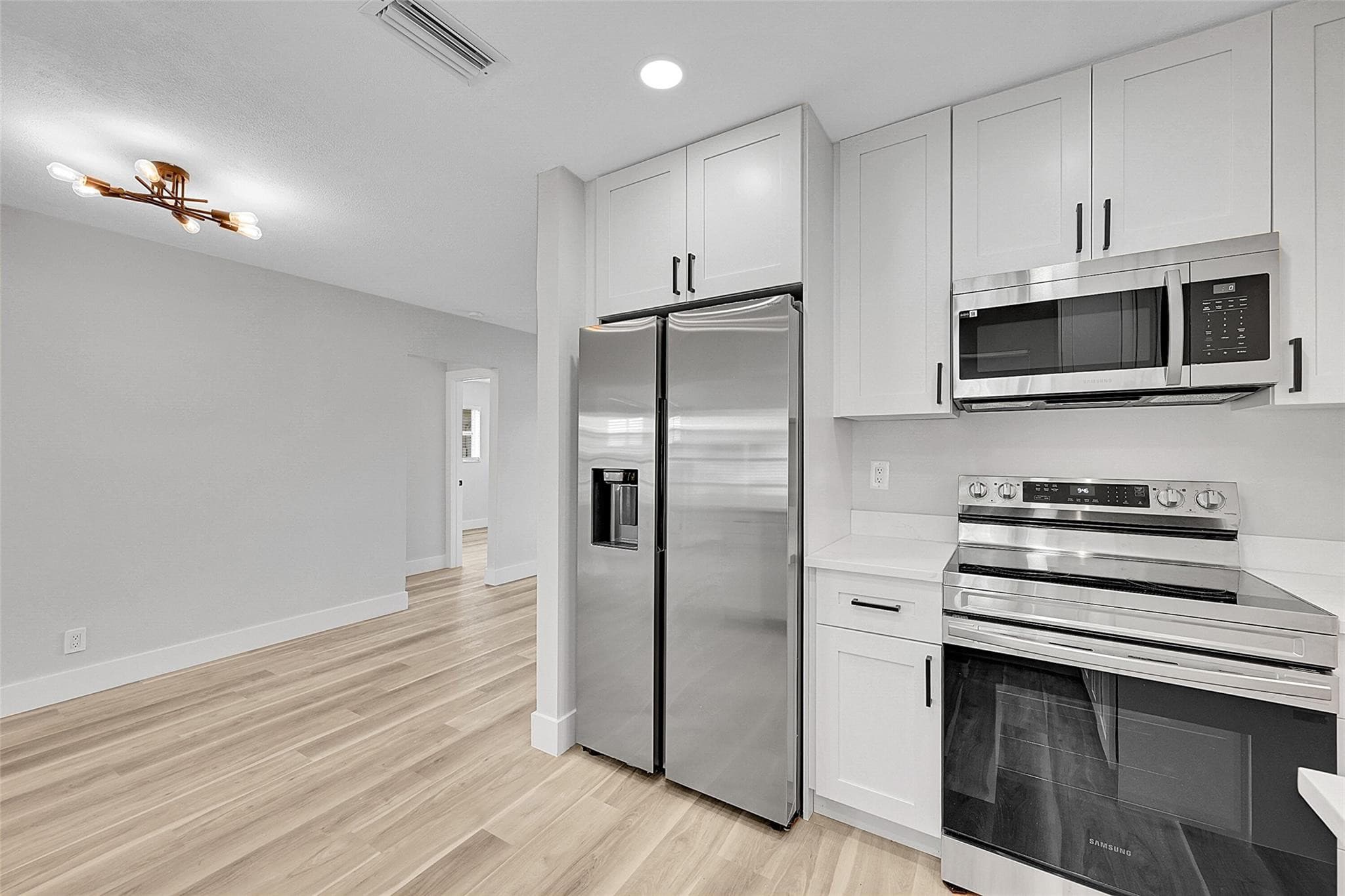 6925 NW 11th Street, Margate, FL 33063 — photo 14 of 35