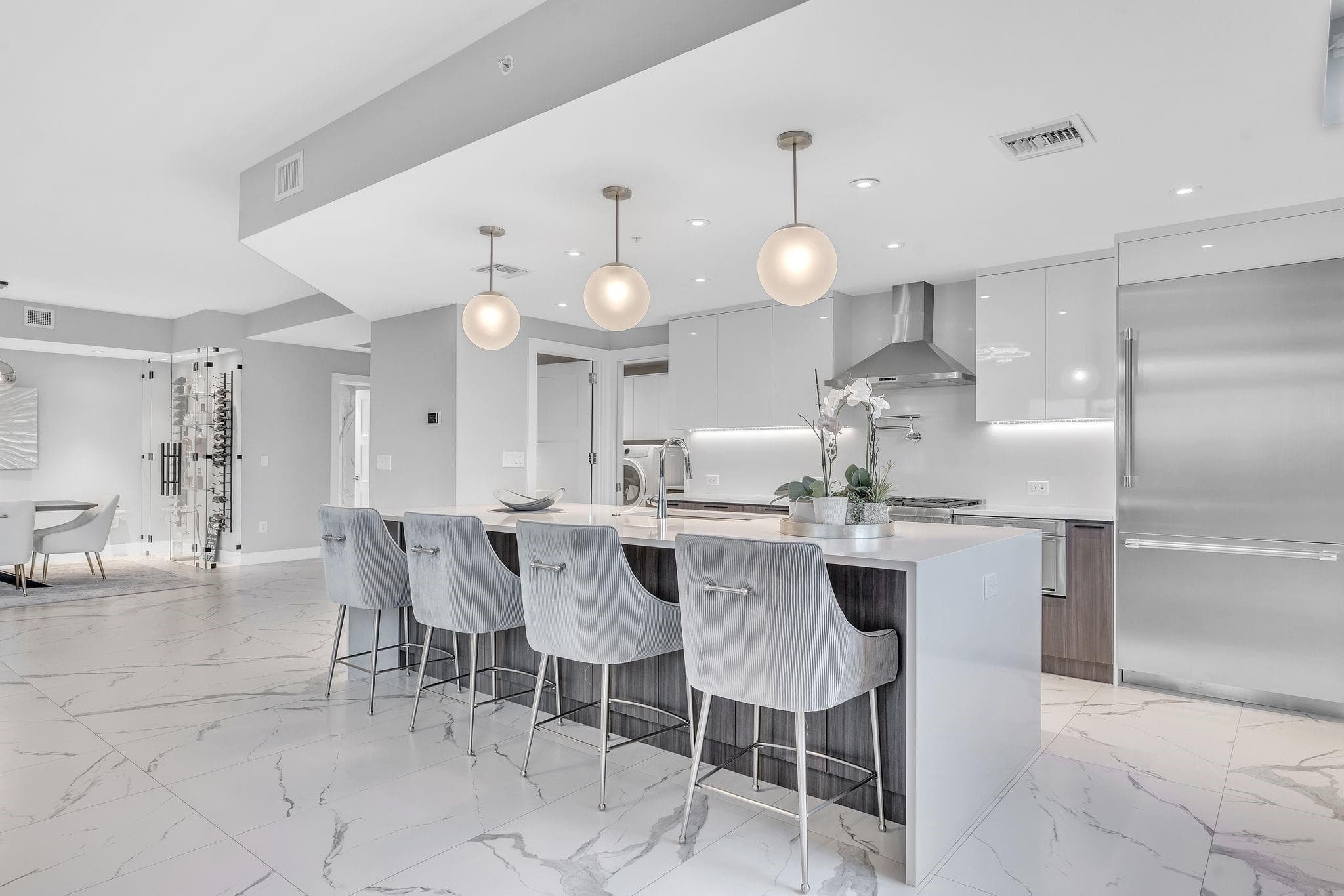1507 SE 15th Street 302, Fort Lauderdale, FL 33316 — photo 4 of 36