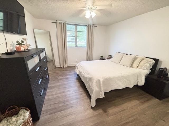 Condominium in Tamarac — photo 8 of 12