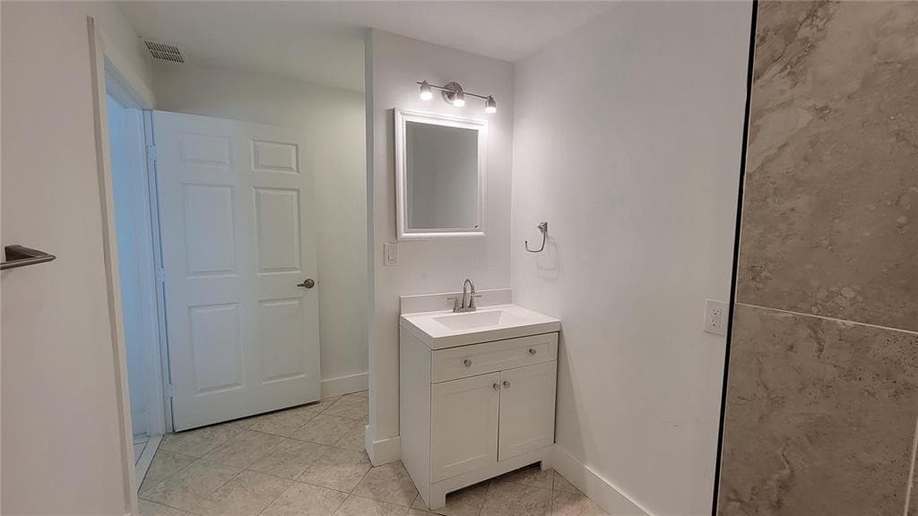 266 NE 42nd Street, Deerfield Beach, FL 33064 — photo 21 of 31