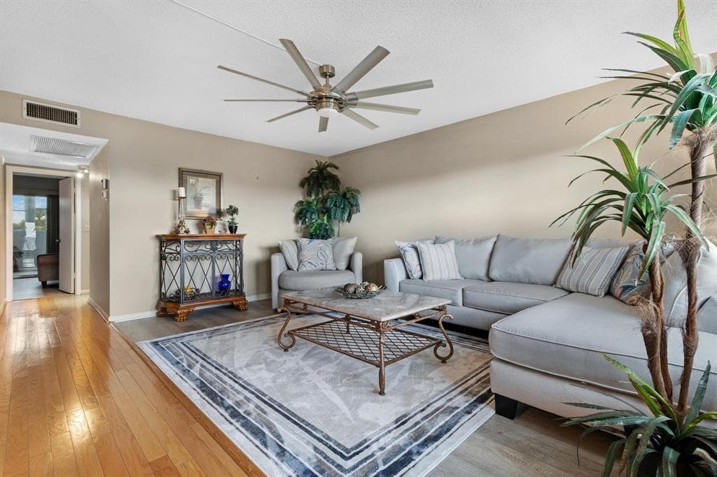 4026 Ventnor H Court 4026, Deerfield Beach, FL 33442 — photo 17 of 100