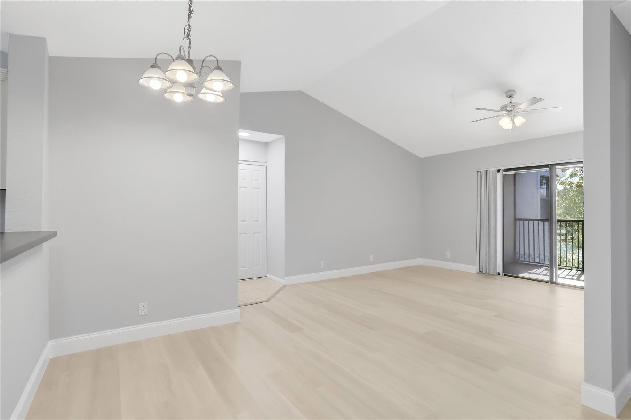 10131 W Sunrise Boulevard 306, Plantation, FL 33322 — photo 5 of 25