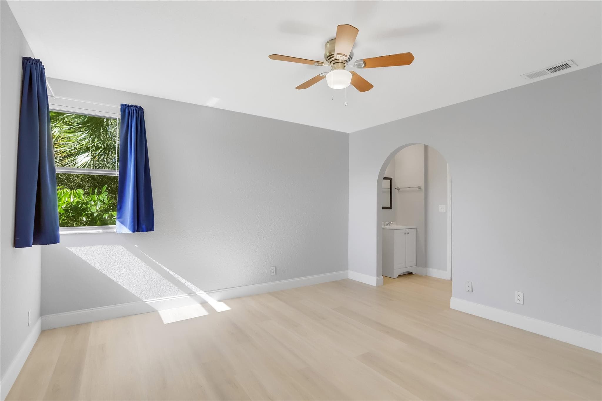 10131 W Sunrise Boulevard 306, Plantation, FL 33322 — photo 14 of 25