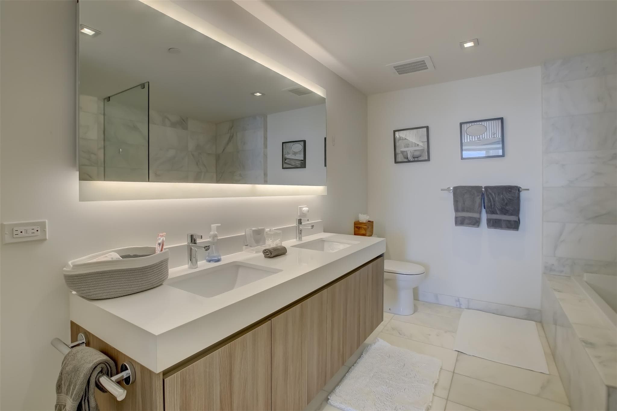 401 N Birch Road 705, Fort Lauderdale, FL 33304 — photo 22 of 41