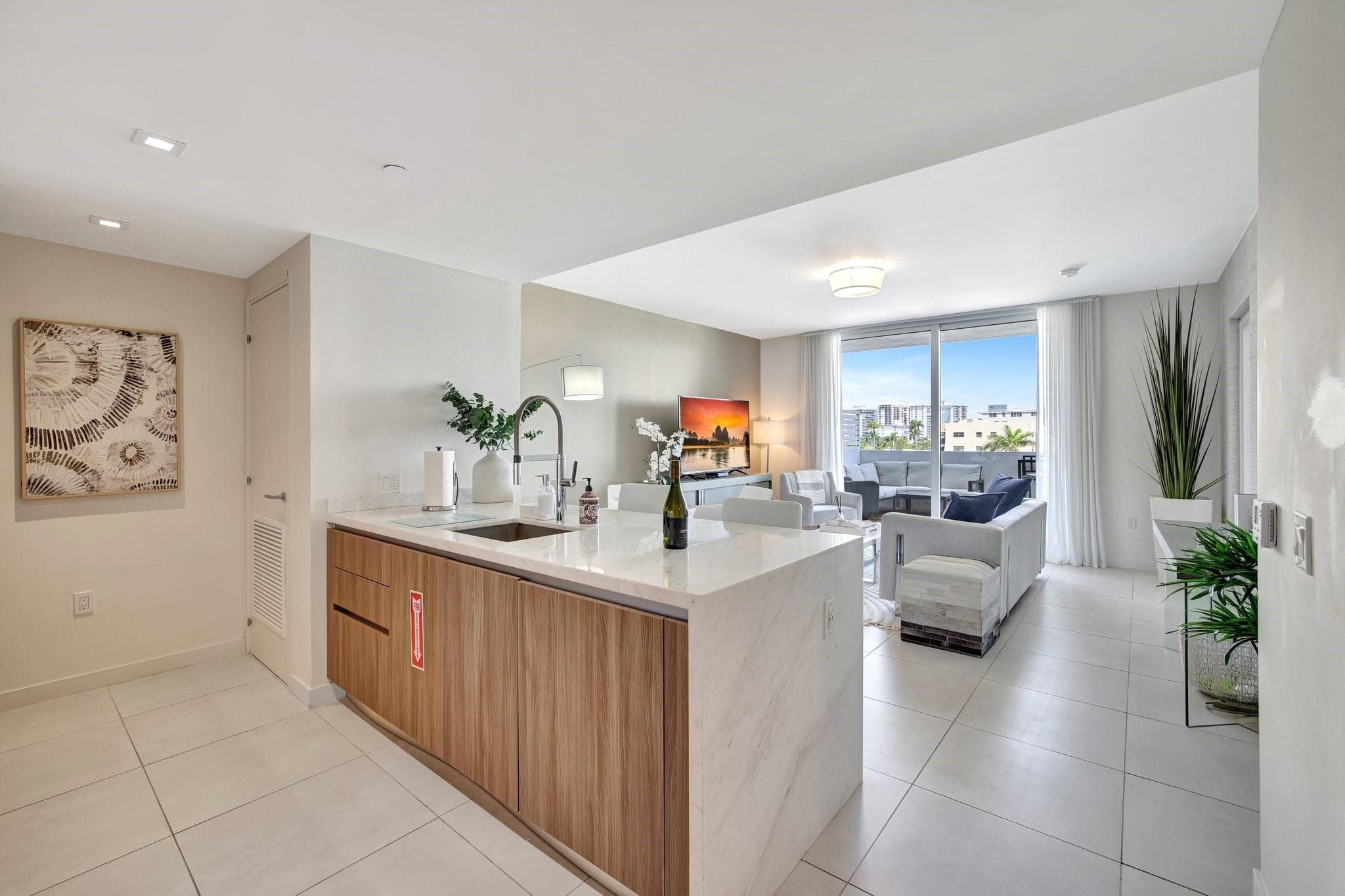 401 N Birch Road 413, Fort Lauderdale, FL 33304 — photo 17 of 38