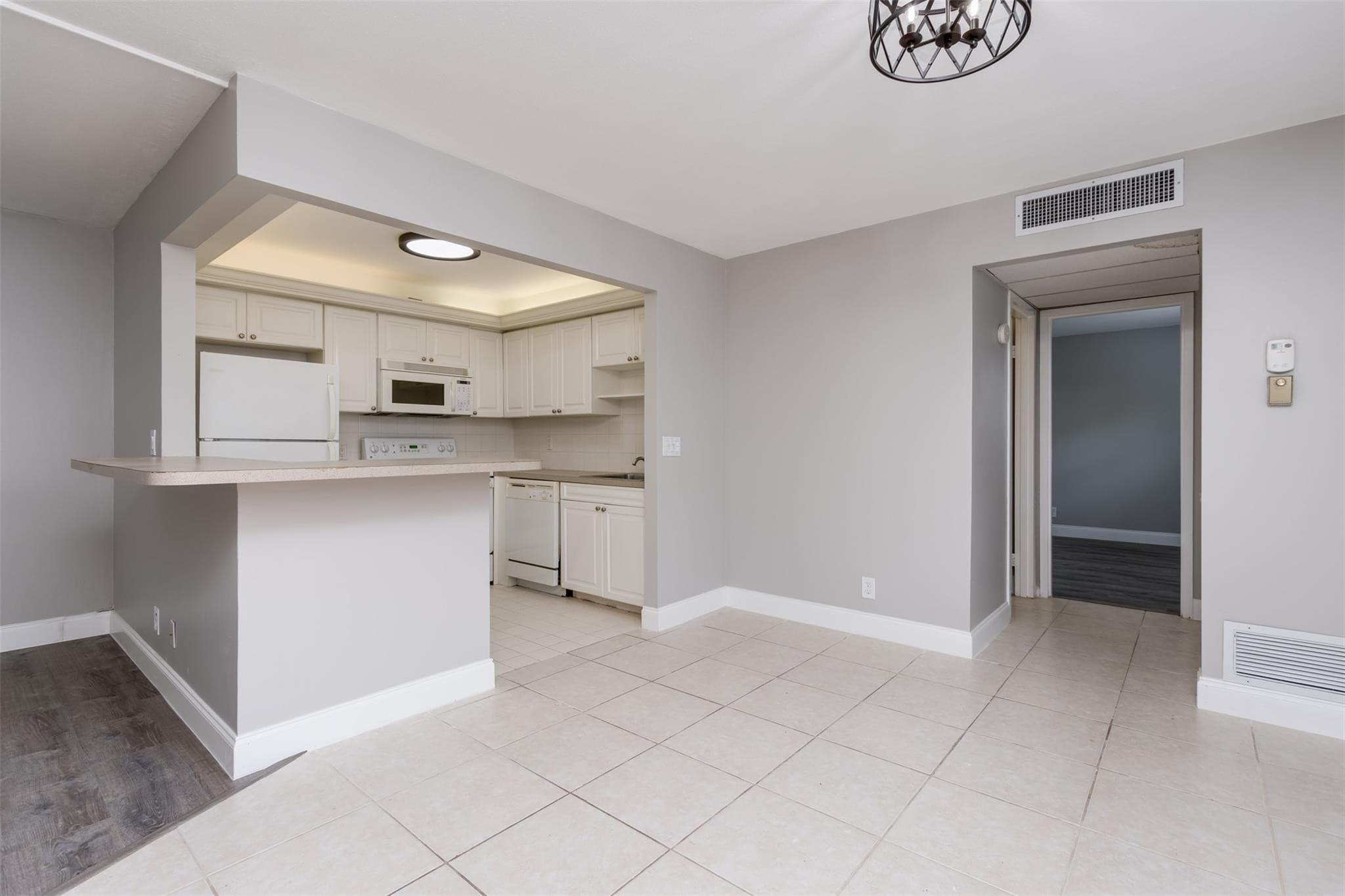 346 Monaco H 346, Delray Beach, FL 33446 — photo 3 of 33