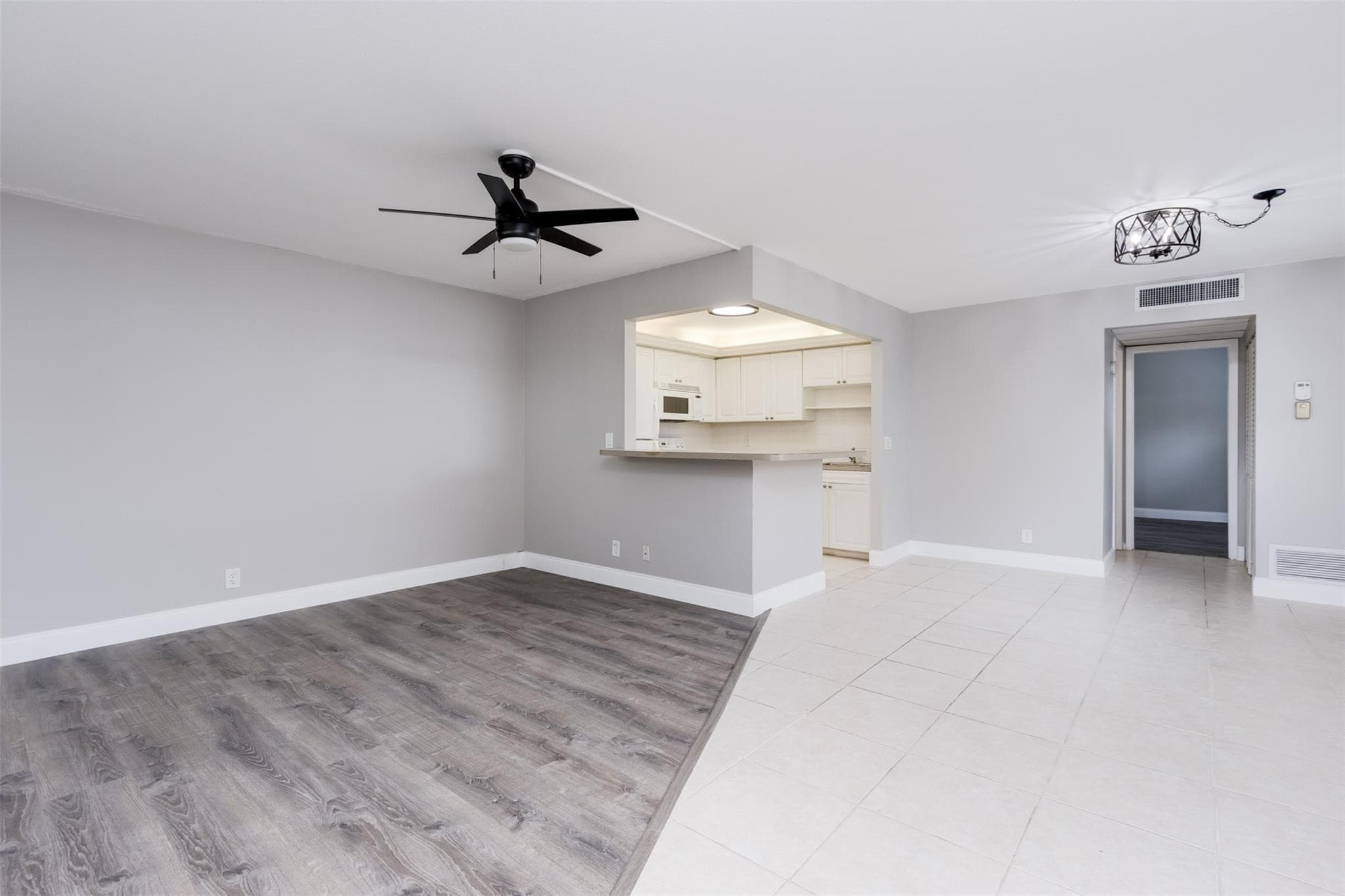 346 Monaco H 346, Delray Beach, FL 33446 — photo 4 of 33