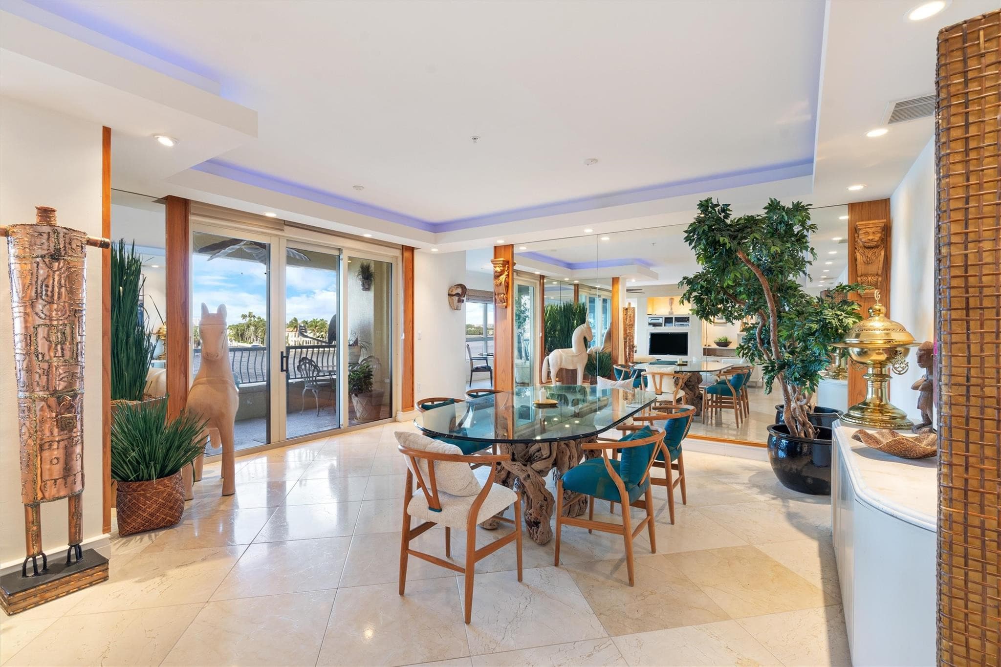 209 N Birch Road 401, Fort Lauderdale, FL 33304 — photo 8 of 40