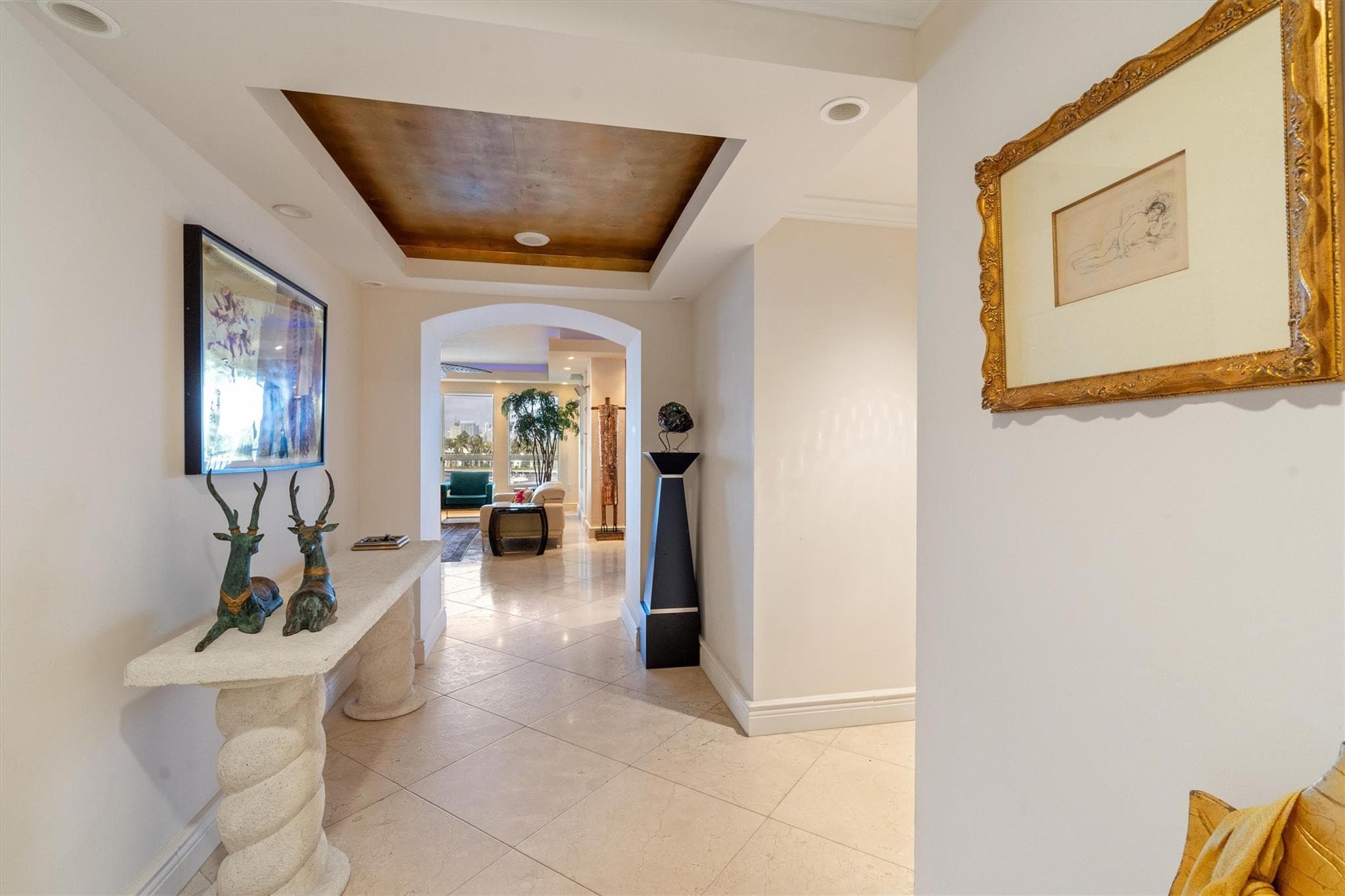 209 N Birch Road 401, Fort Lauderdale, FL 33304 — photo 19 of 40