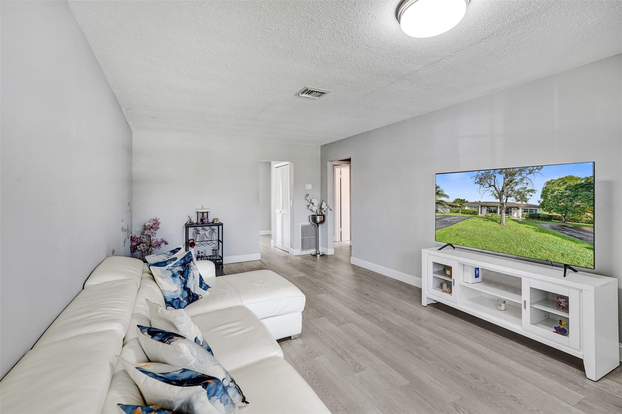 4017 Woodside Drive, Coral Springs, FL 33065 — photo 5 of 37