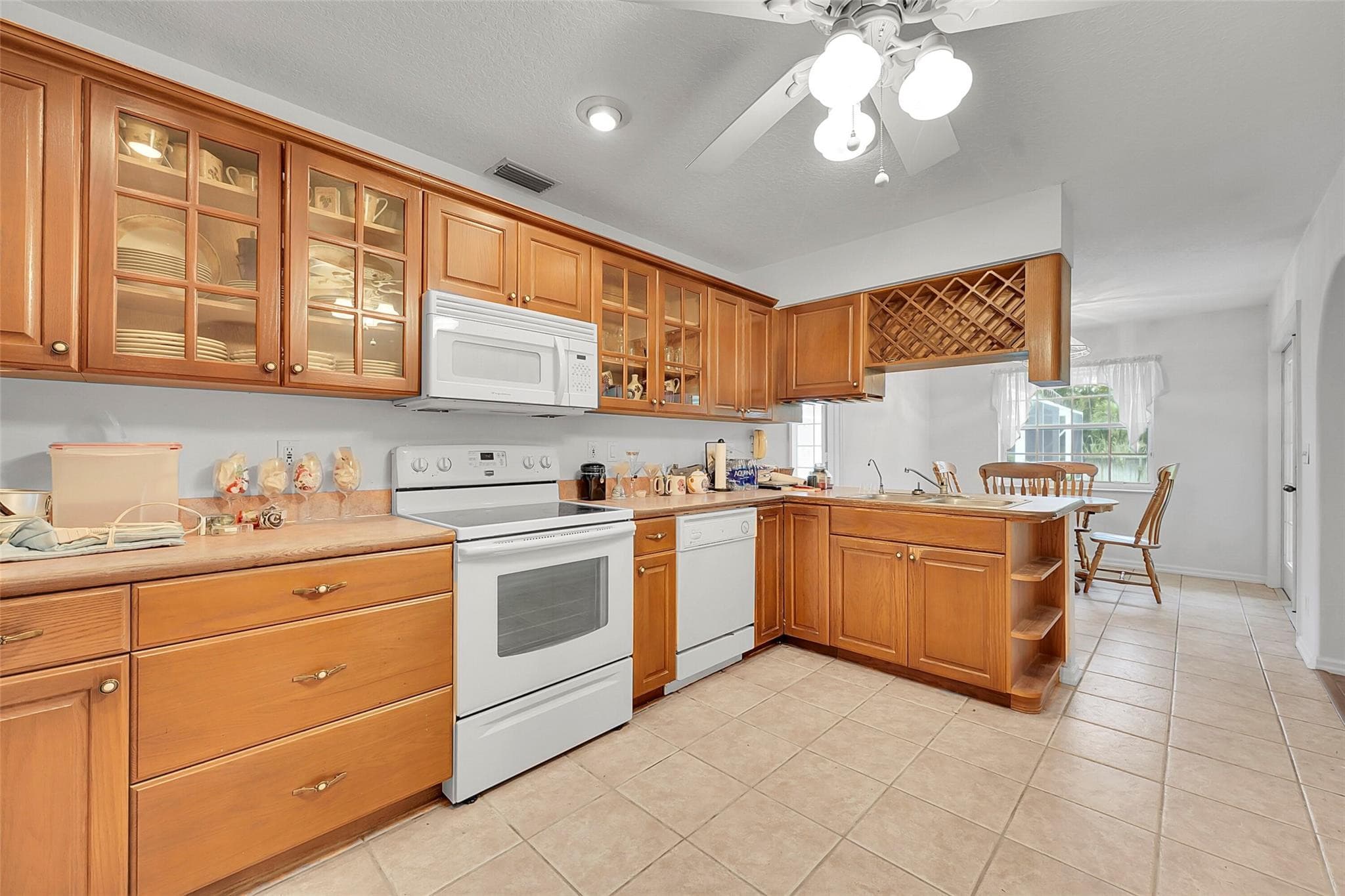 18392 N 48th Avenue, Loxahatchee, FL 33470 — photo 8 of 40