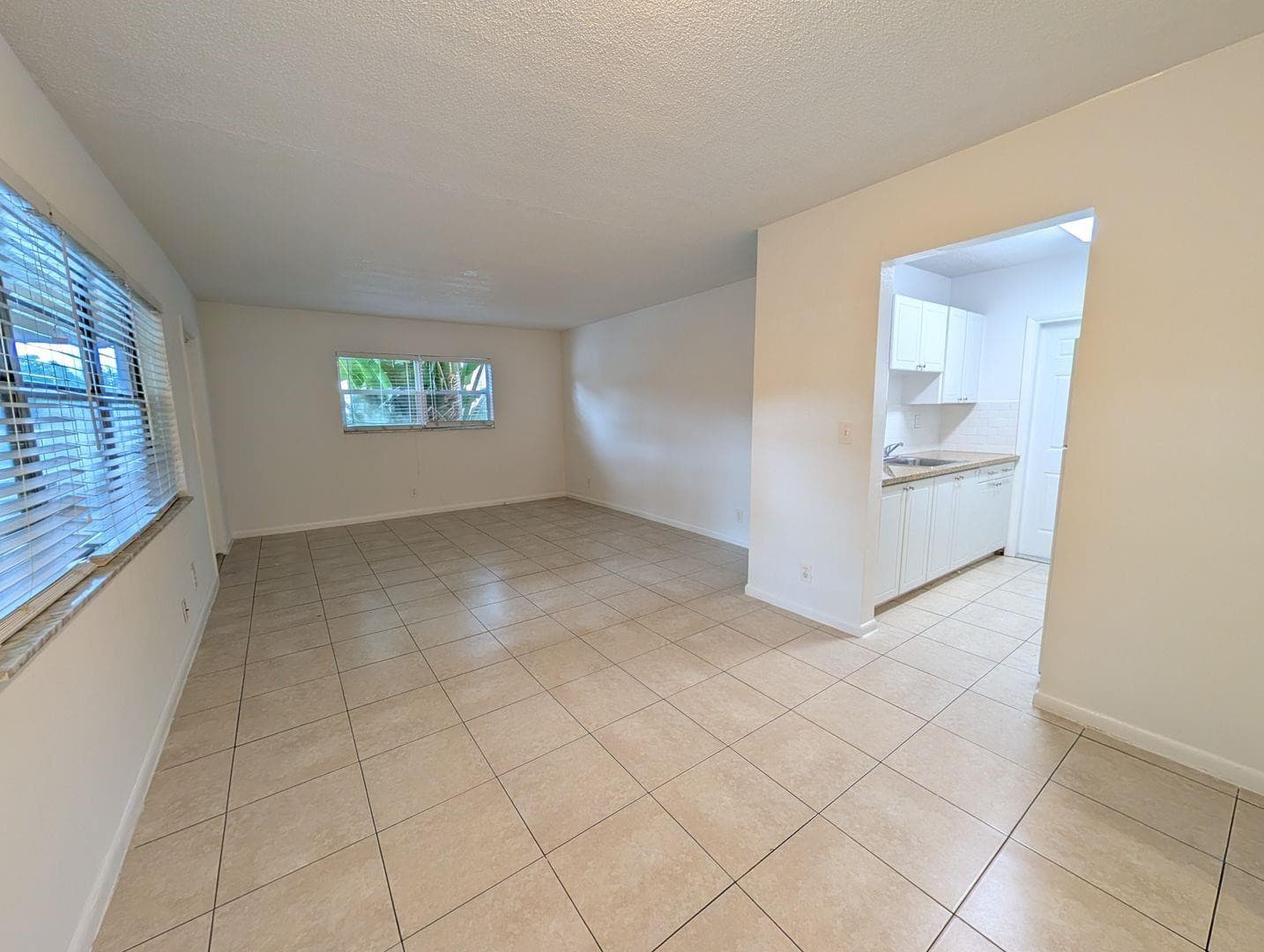 481 Sunshine Drive C1, Coconut Creek, FL 33066 — photo 6 of 11