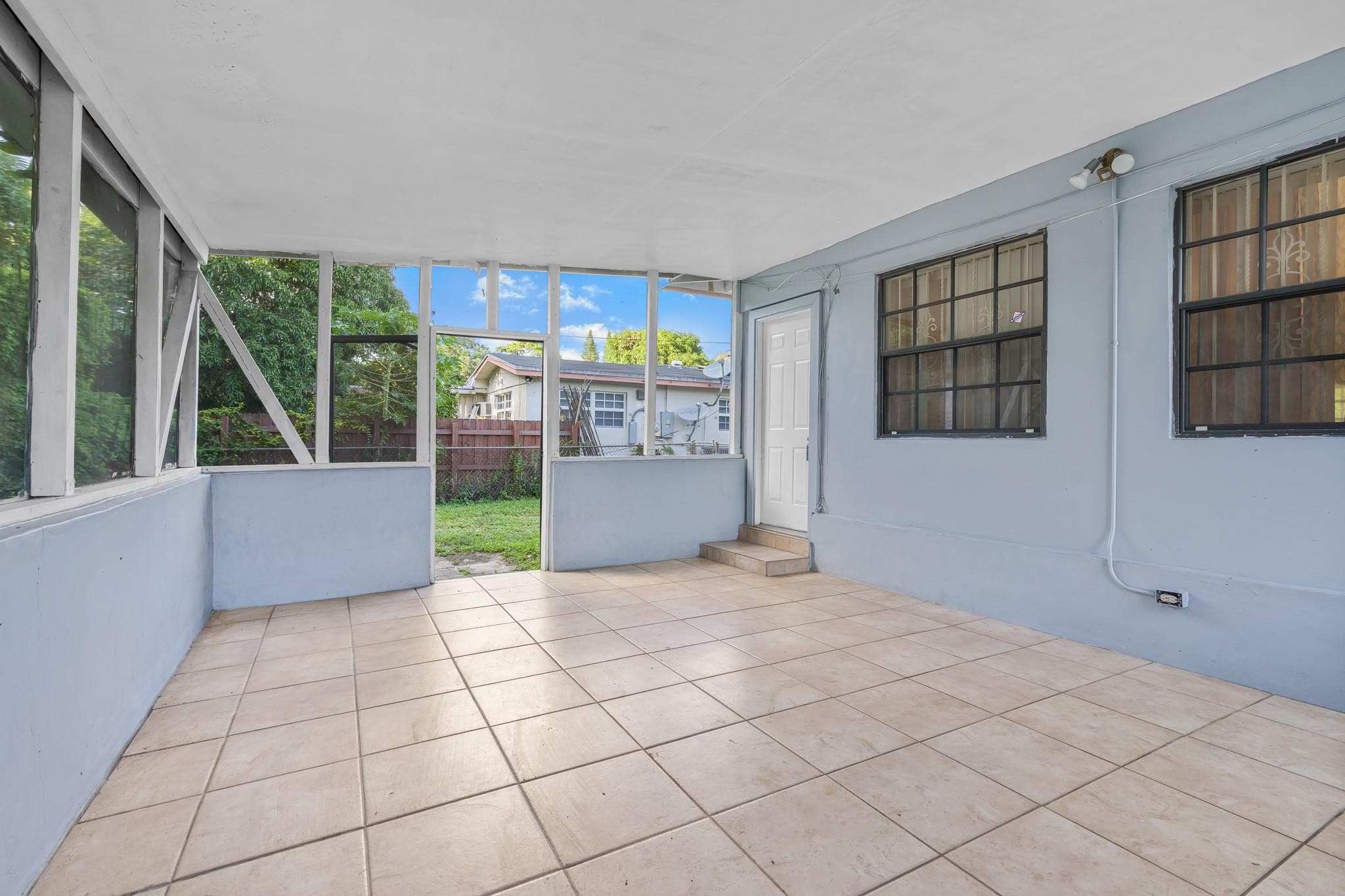 14800 NE 8th Court, Miami, FL 33161 — photo 20 of 37