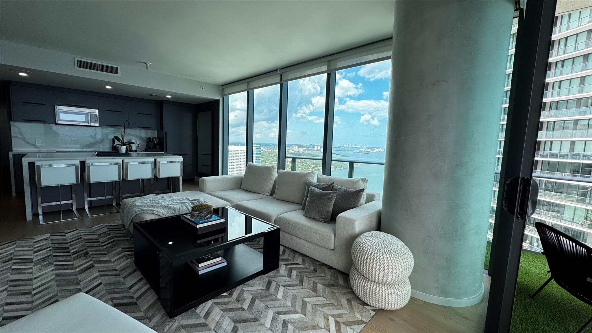 650 NE 32nd Street 4307, Miami, FL 33137 — photo 15 of 46