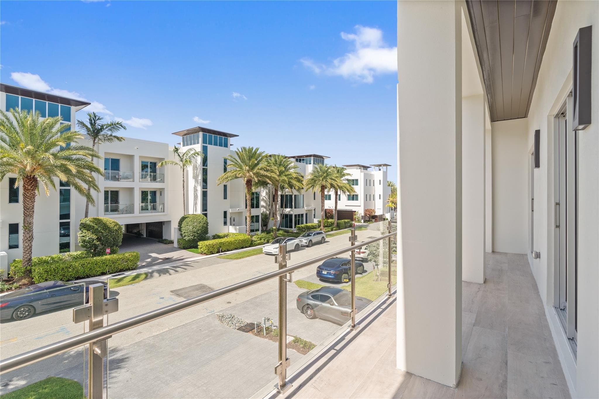 221 Shore Court 221, Lauderdale-By-The-Sea, FL 33308 — photo 41 of 88