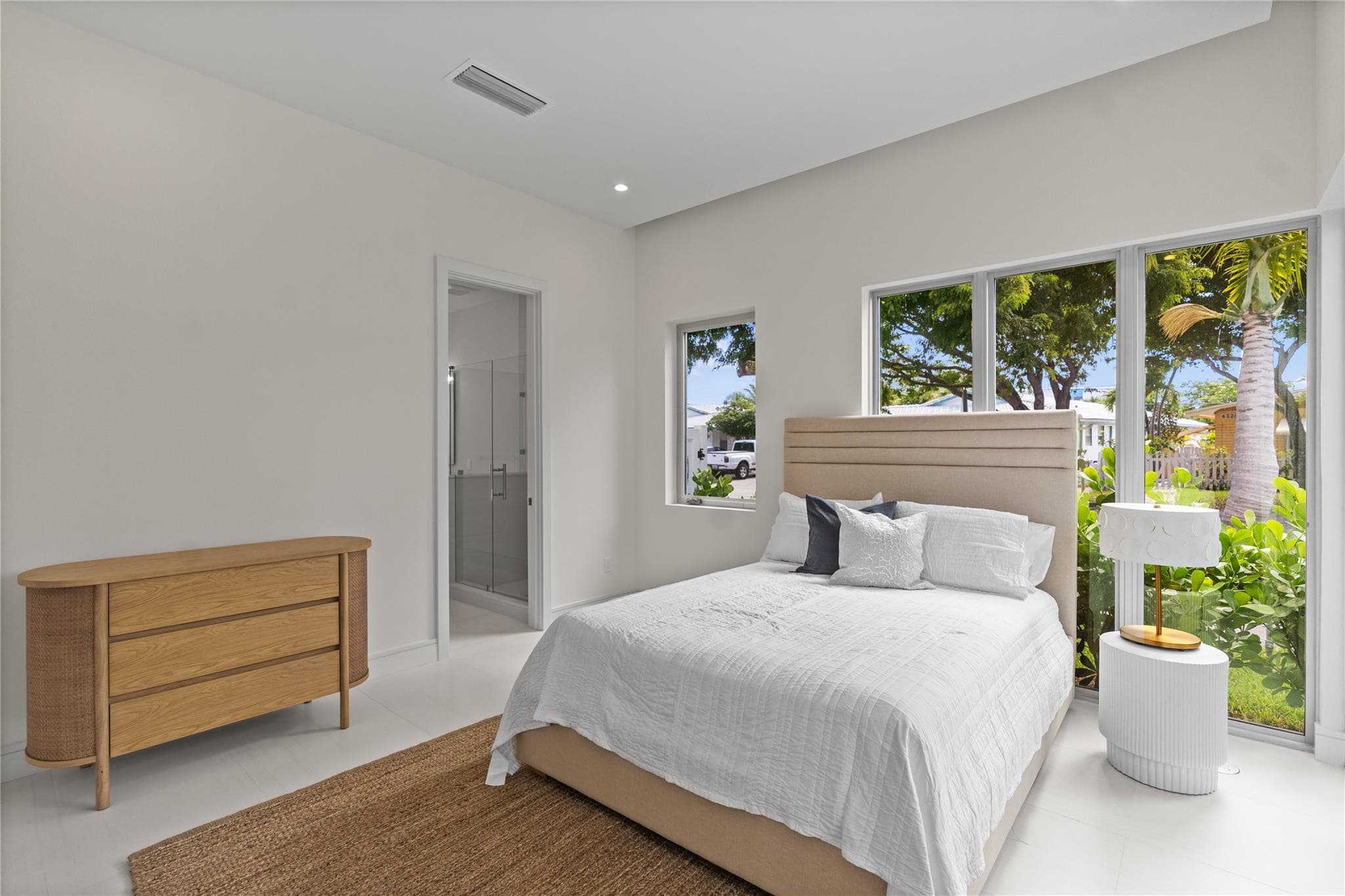 221 Shore Court 221, Lauderdale-By-The-Sea, FL 33308 — photo 60 of 88