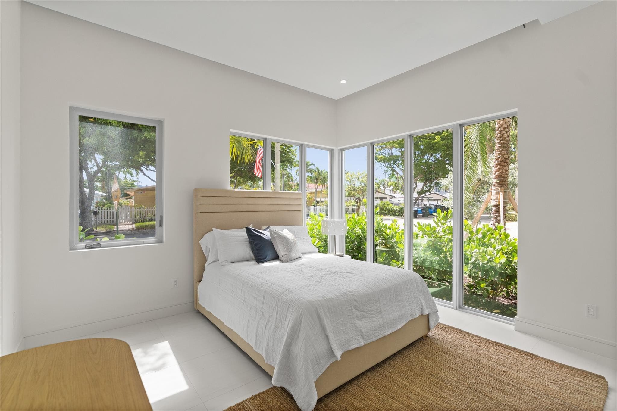 221 Shore Court 221, Lauderdale-By-The-Sea, FL 33308 — photo 61 of 88