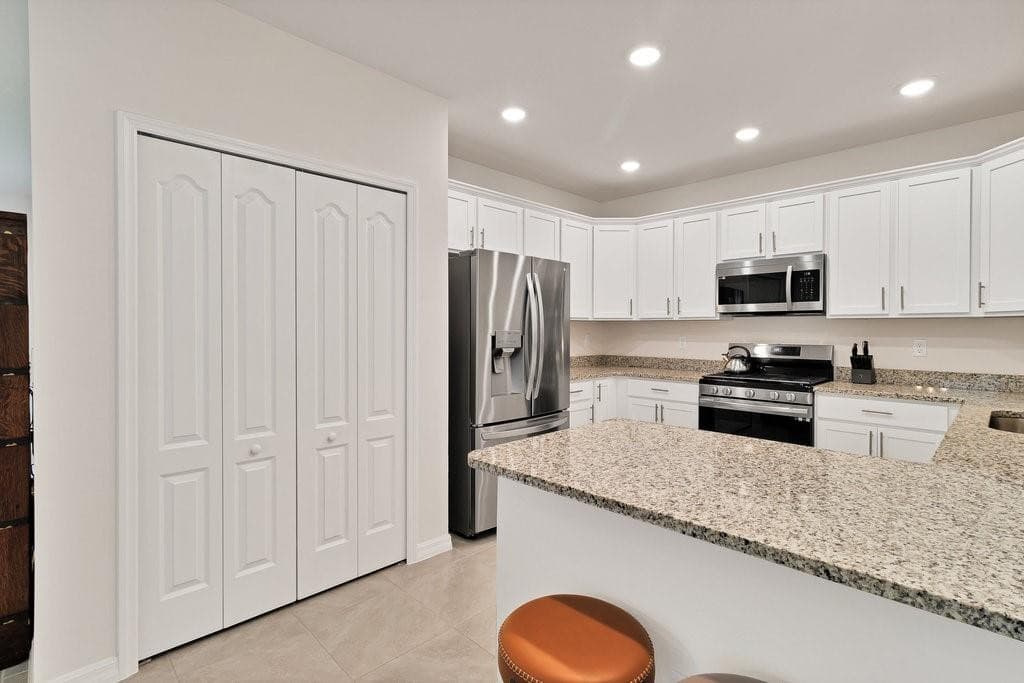 6035 Red Maple Manor, Vero Beach, FL 32966 — photo 12 of 36